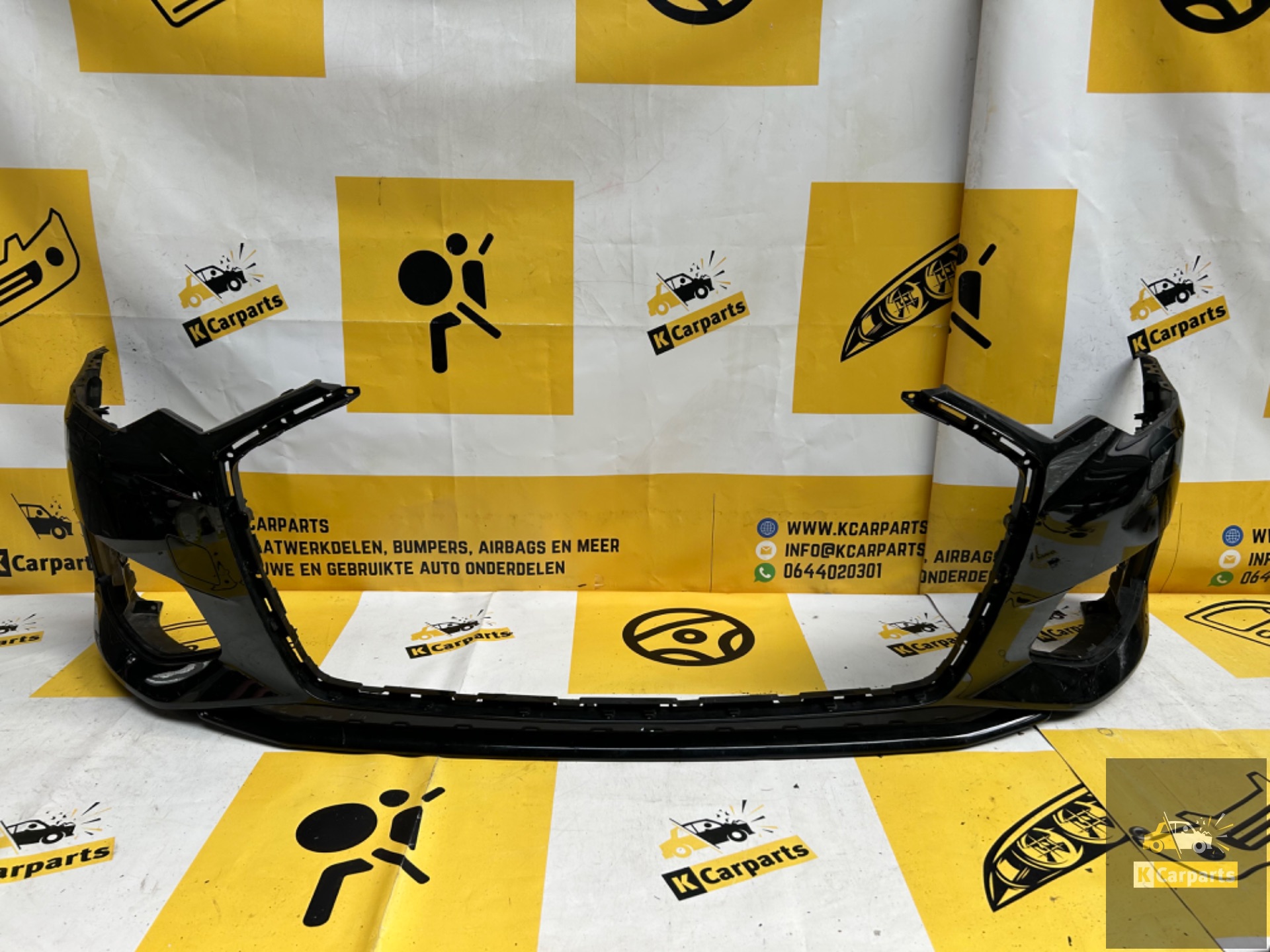 Audi A6 C8 4K voorbumper PDC KLS Origineel 4K0807437 Bumper