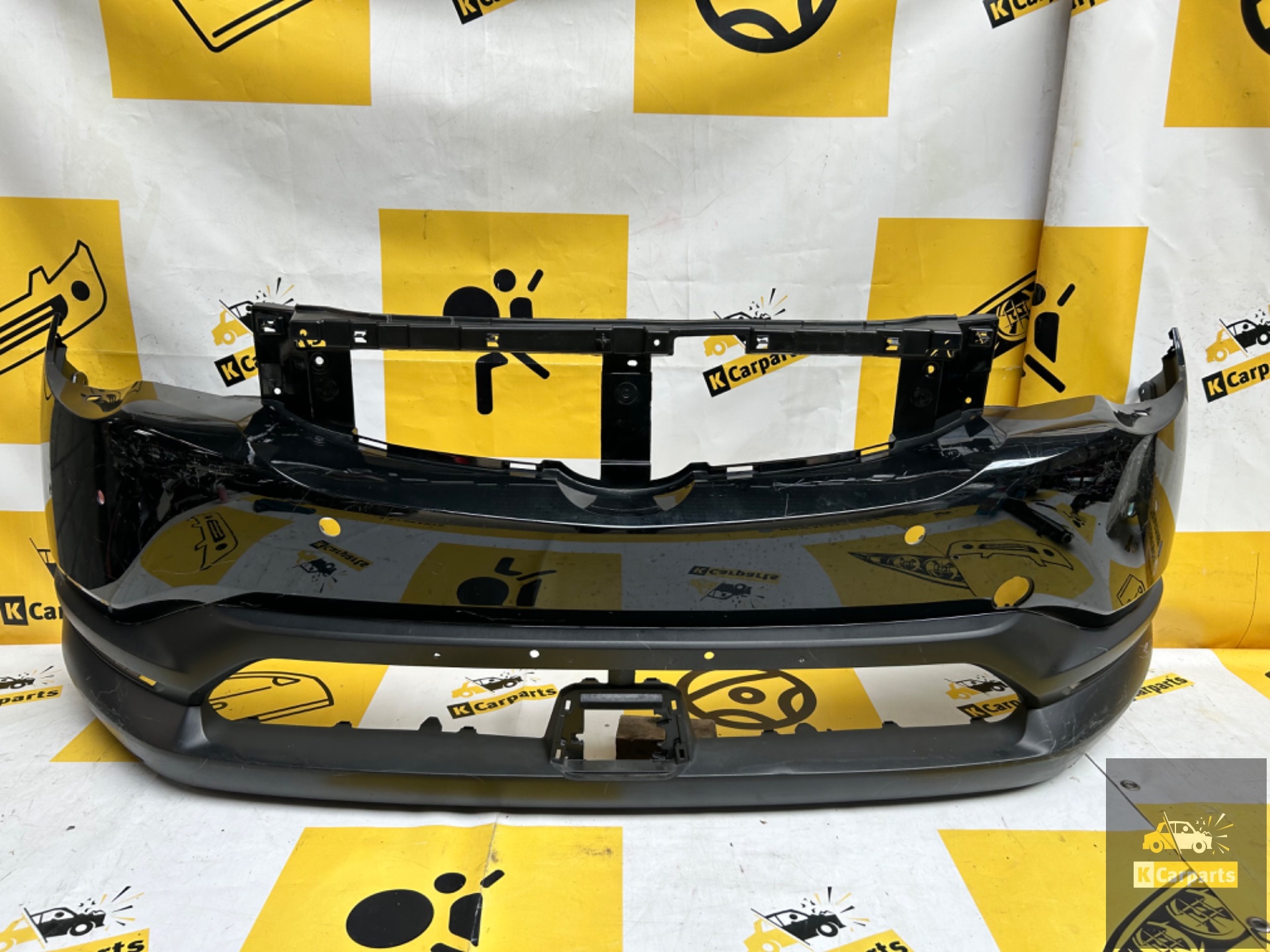 Bumper mazda CX-30 voorbumper 4x PDC DN4E-50031