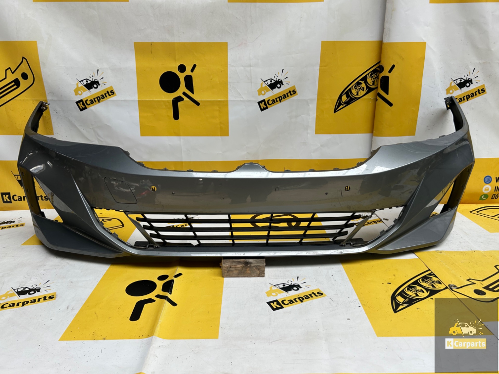 BMW 3 Serie G20 G21 voorbumper 51115A1BF40 6xPDC Bumper