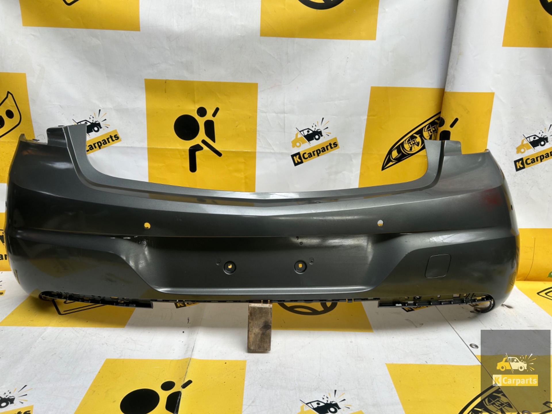 Opel Astra K Achterbumper 4x PDC Opel 39161692 Bumper