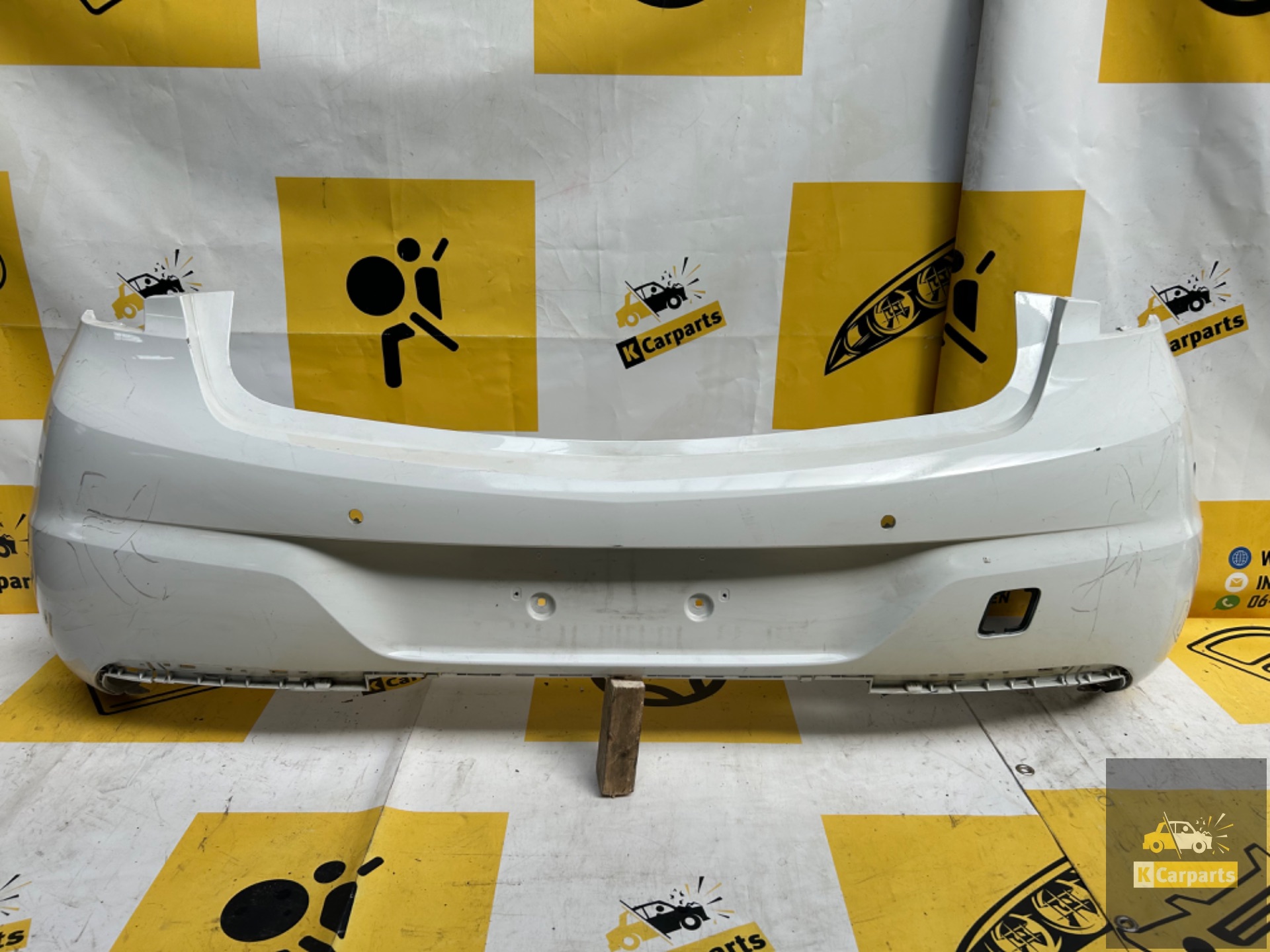 Opel Astra K Achterbumper 4x PDC Opel 39161692 Bumper