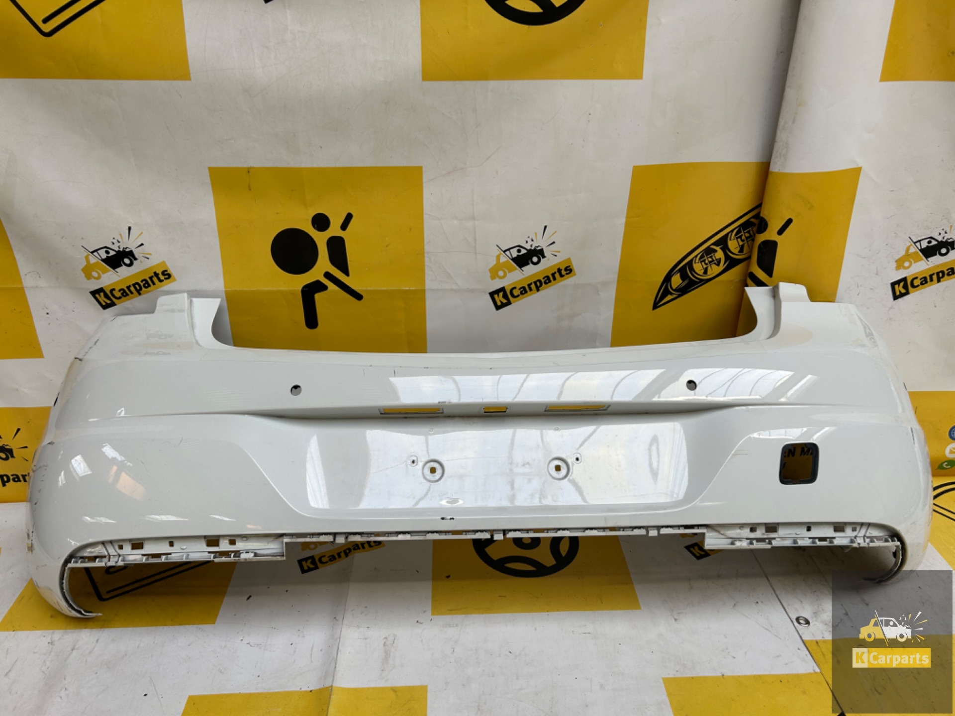 Opel Astra K Achterbumper 4x PDC Opel 39161692 Bumper