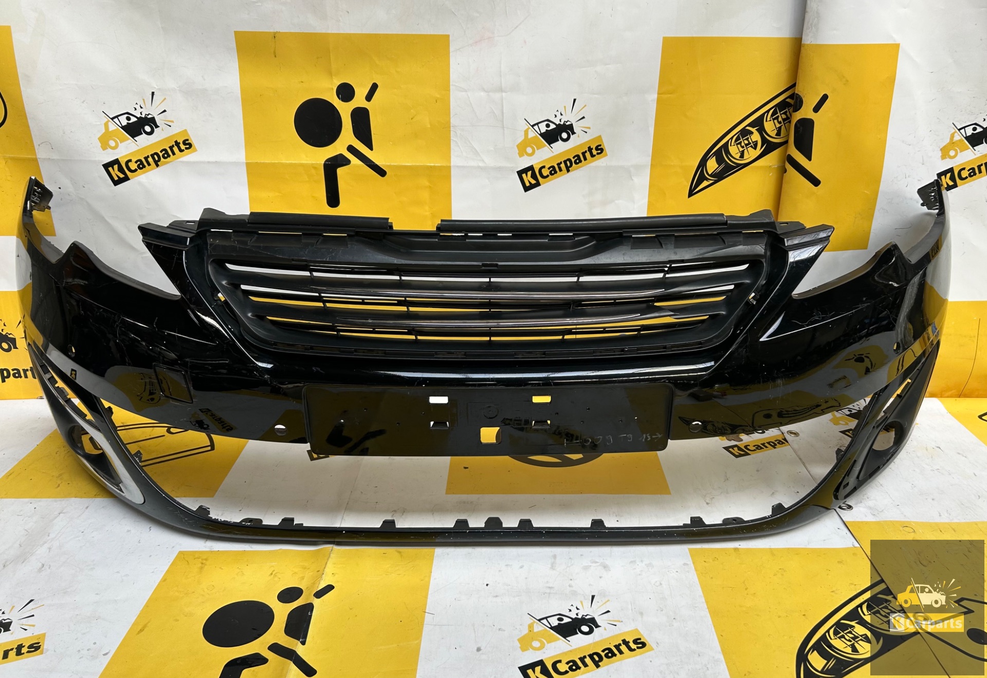 Bumper PEUGEOT 308 II Voorbumper 4XPDC AA36136466