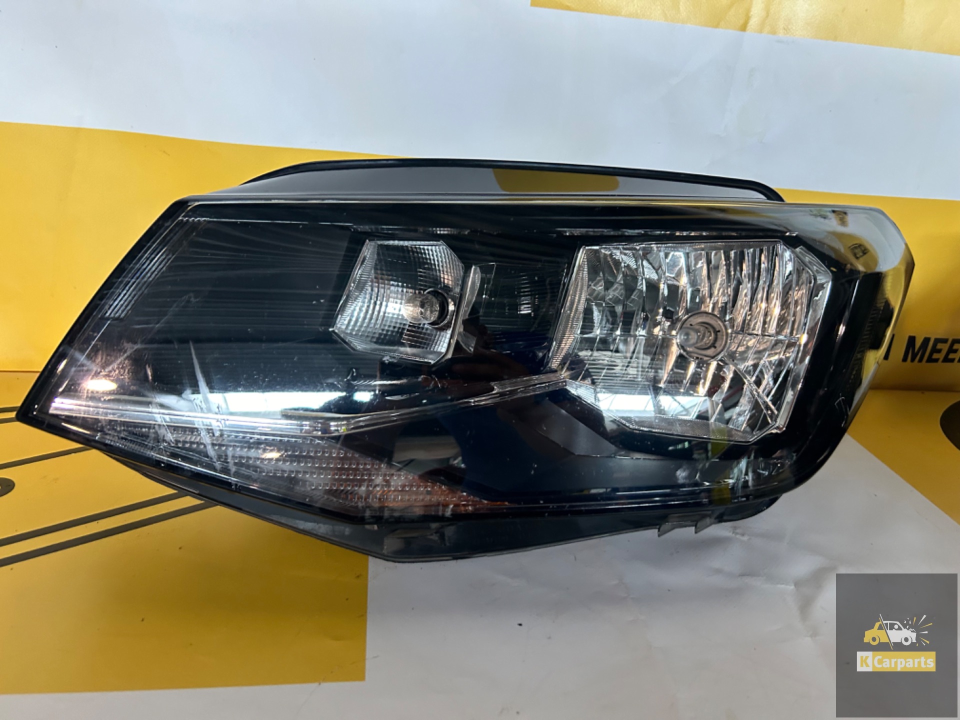 Phare Volkswagen Caddy Halogène H7 LED 2K1941015A