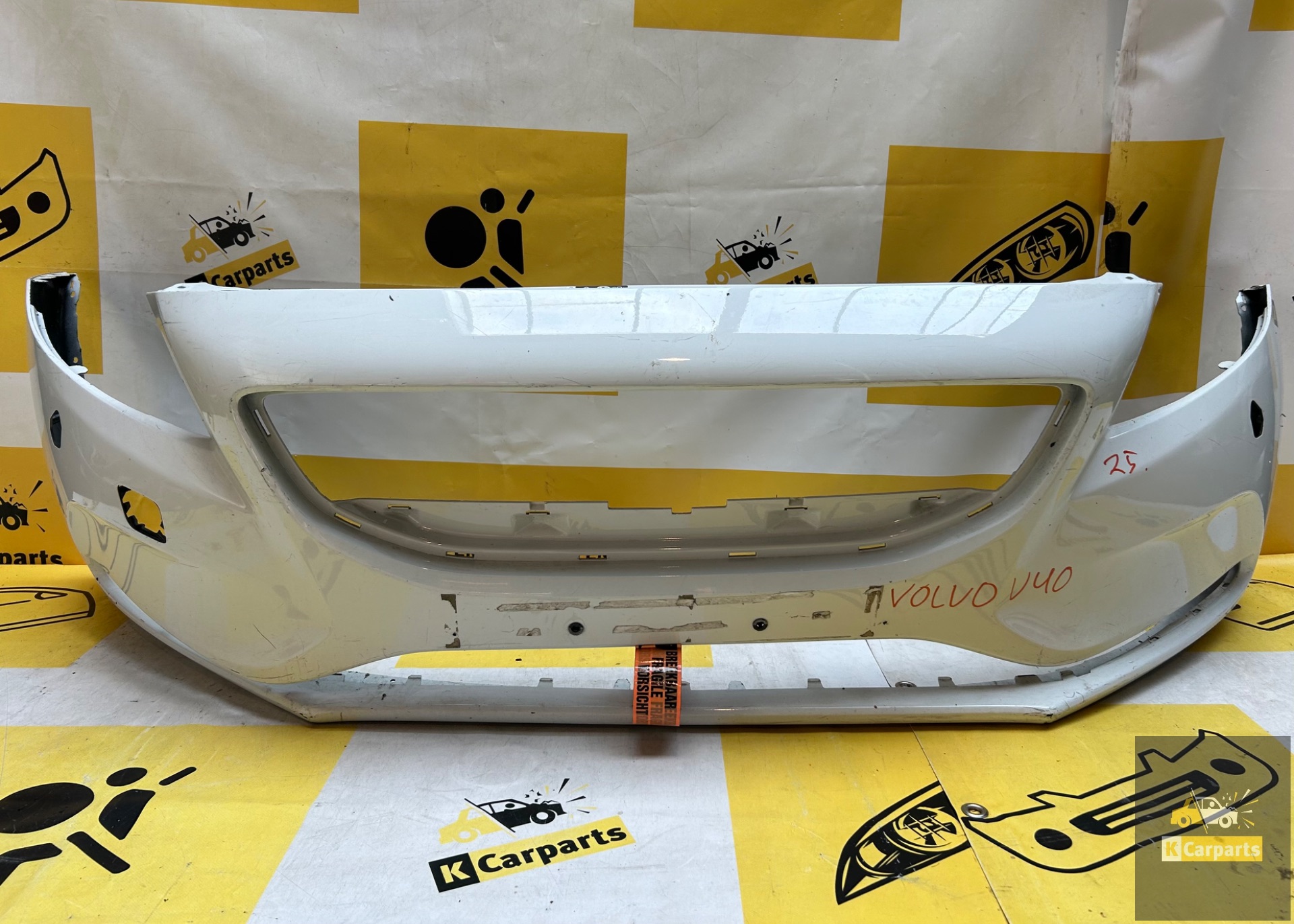Volvo v40 Front bumper KLS Normal bumper