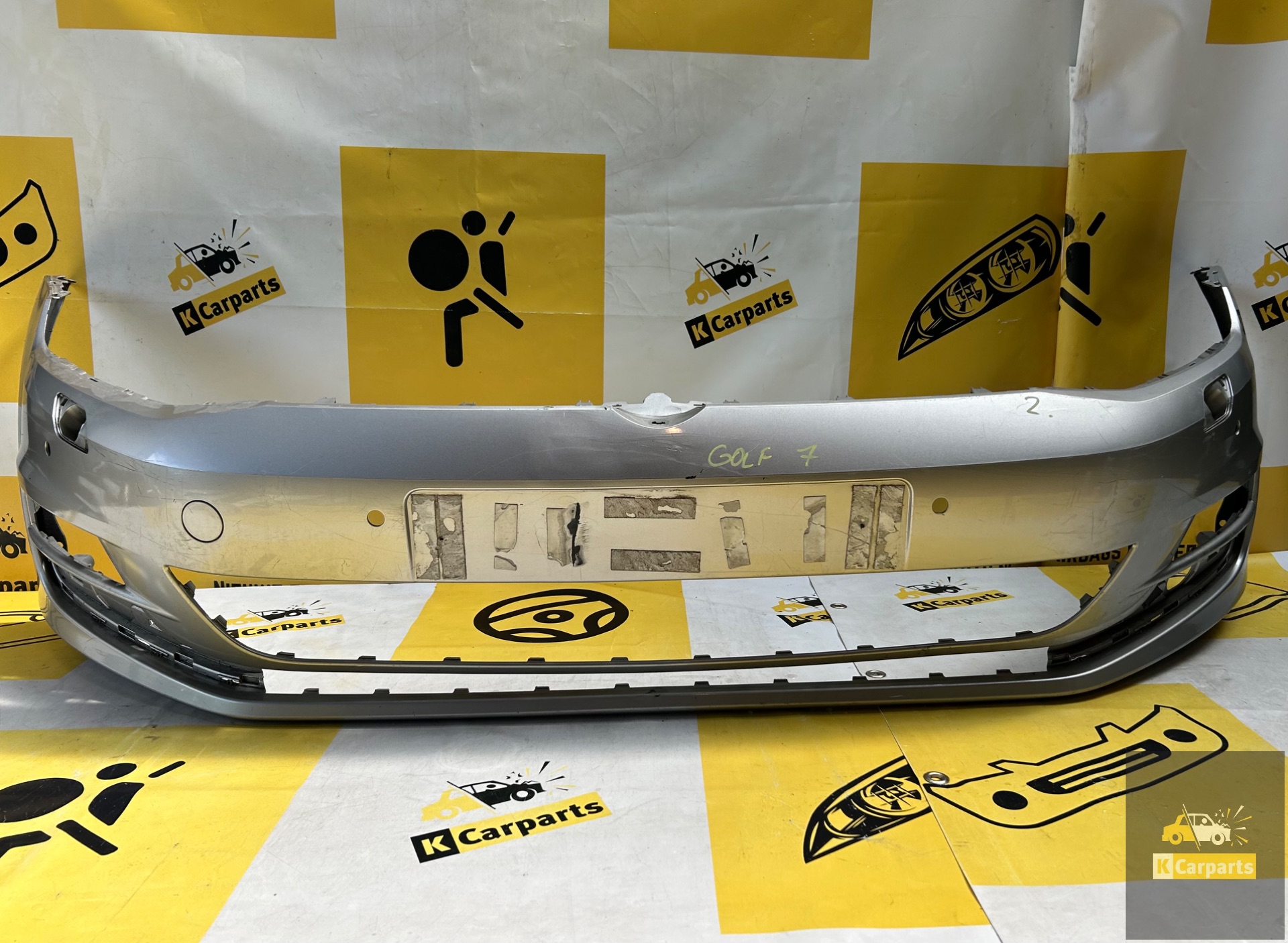 Volkswagen Golf 7 front bumper 12/2016 4xPDC KLS 5G0807221