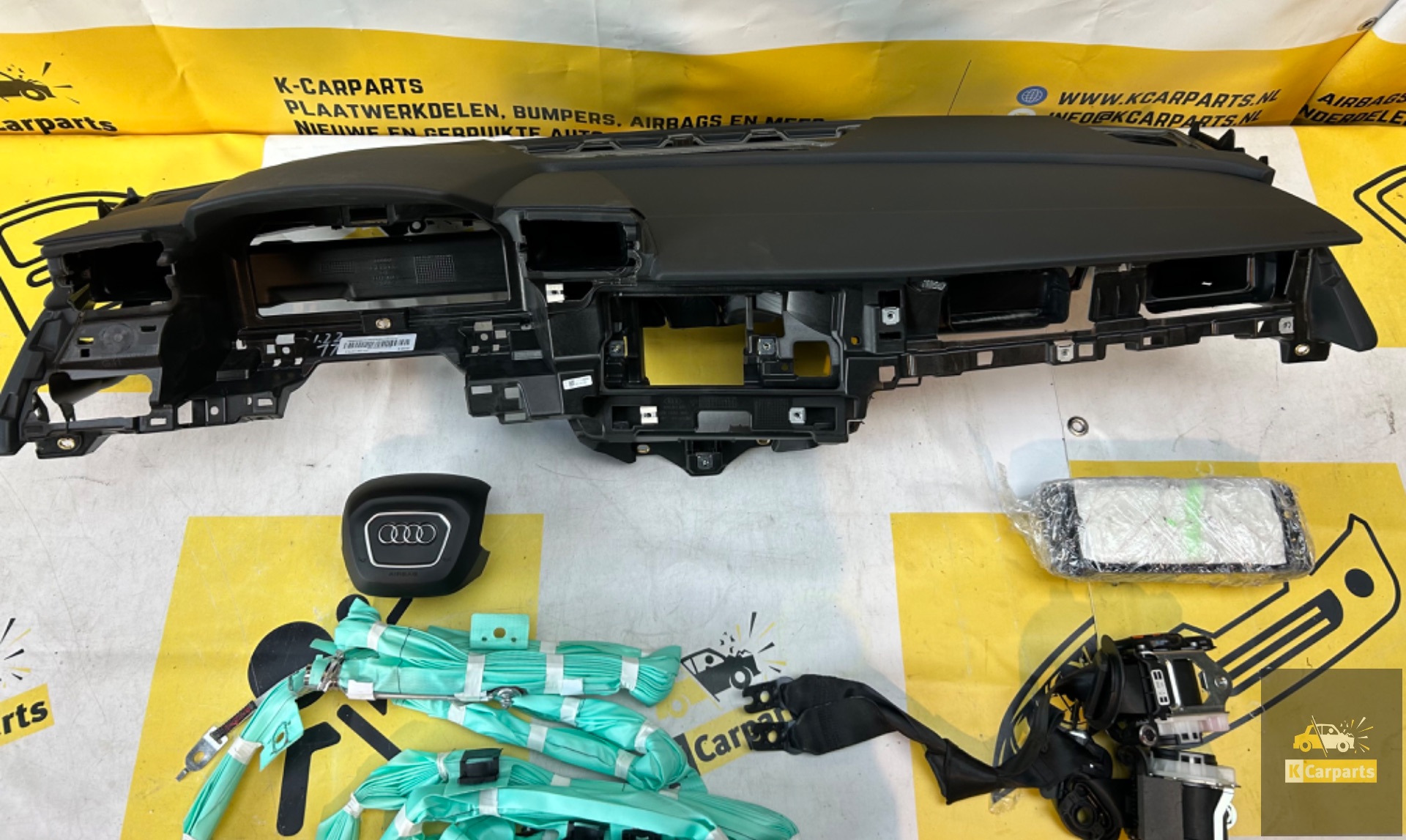 Airbag set Audi A3 8Y Complete Dashboard set original