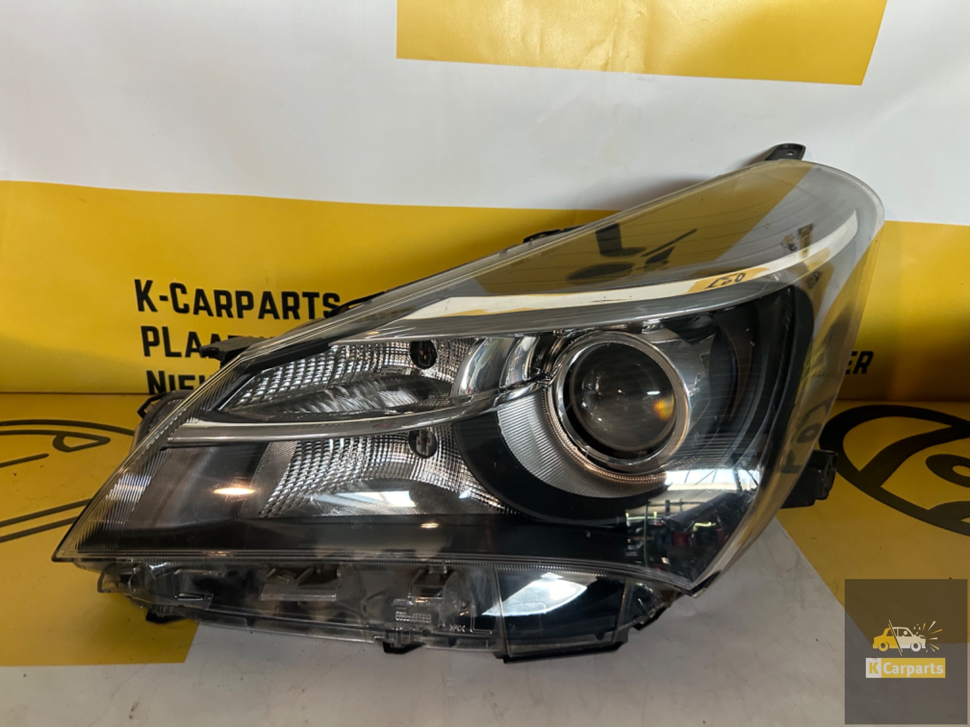 Phare Toyota Yaris Gauche Original