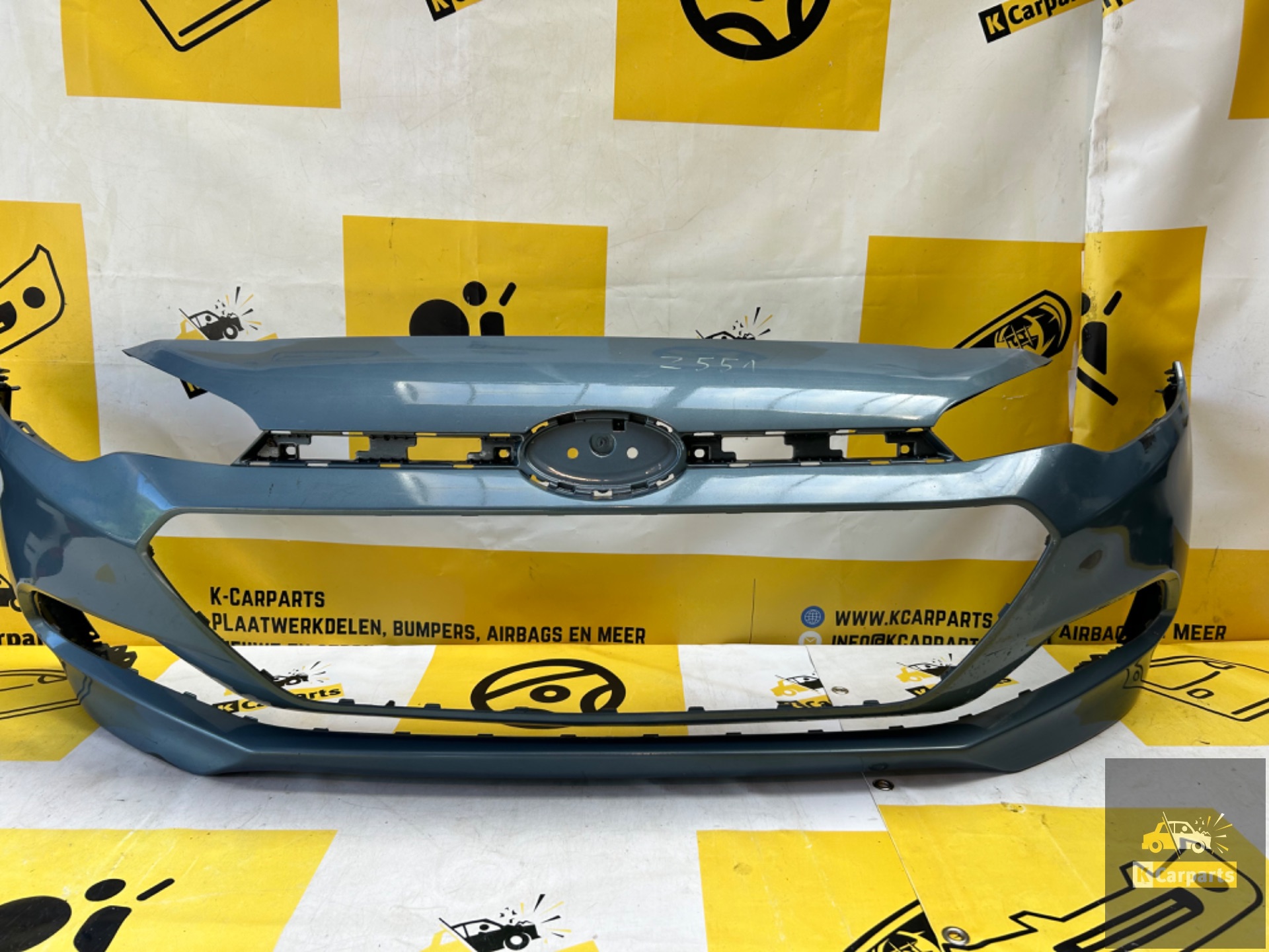 Hyundai i20 Voorbumper 2014-2023 origineel 86511C8000