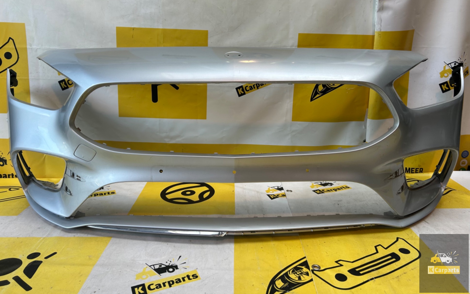 Mercedes B klasse W247 AMG voorbumper A2478852702 origineel