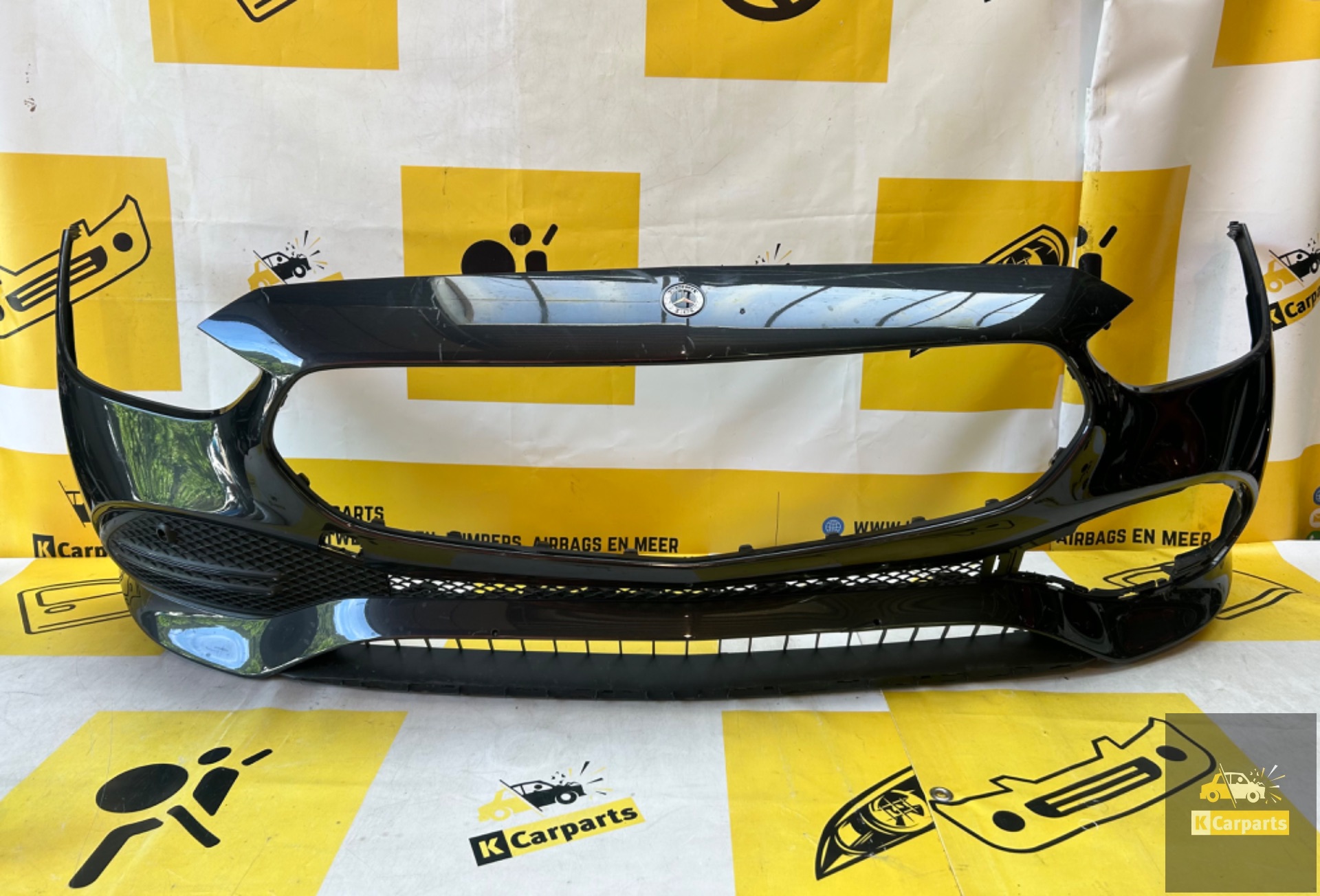 Mercedes C klasse W206 voorbumper PDC bumper A2068808501