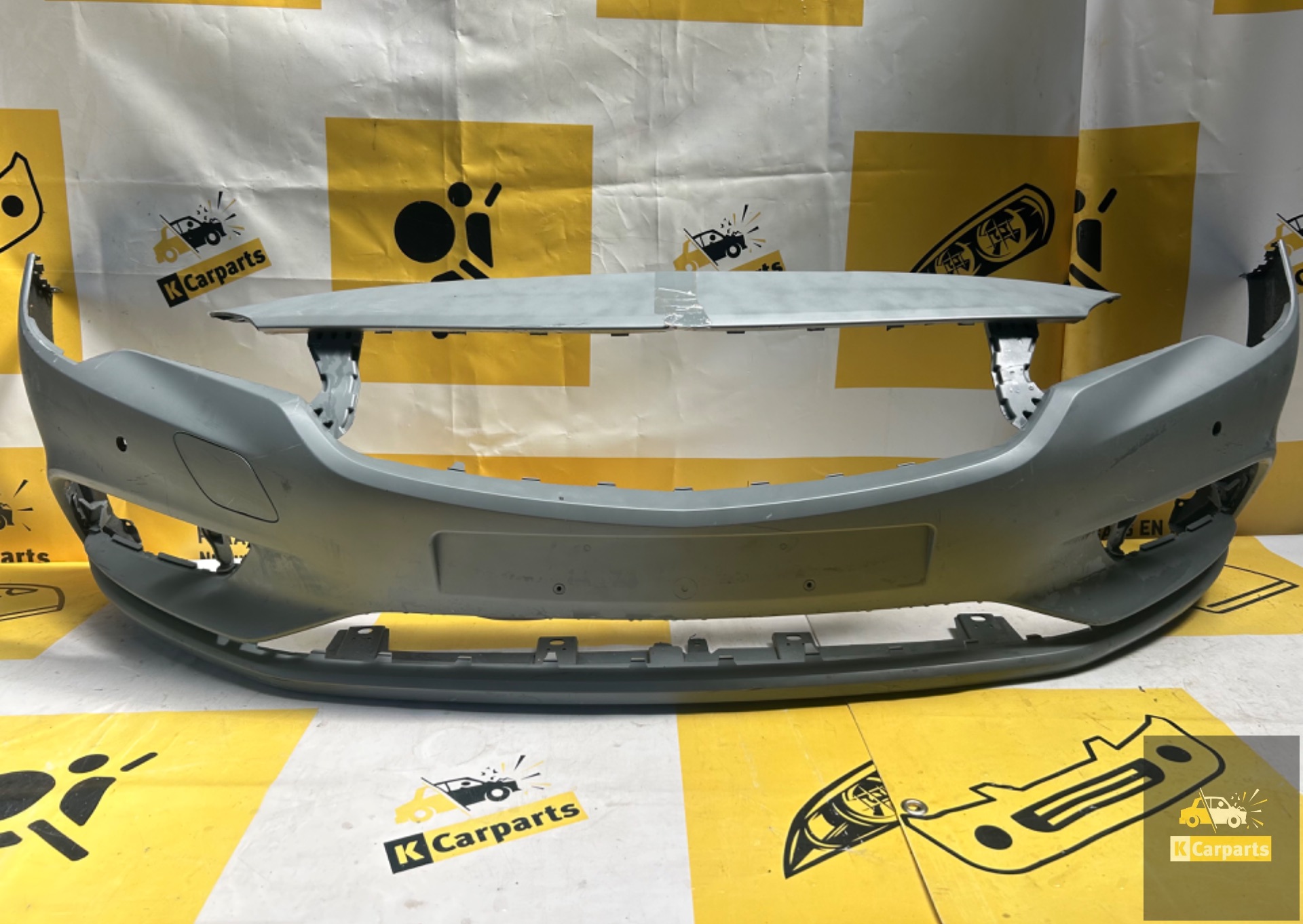 Bumper Opel Astra K voorbumper 39052730 pdc