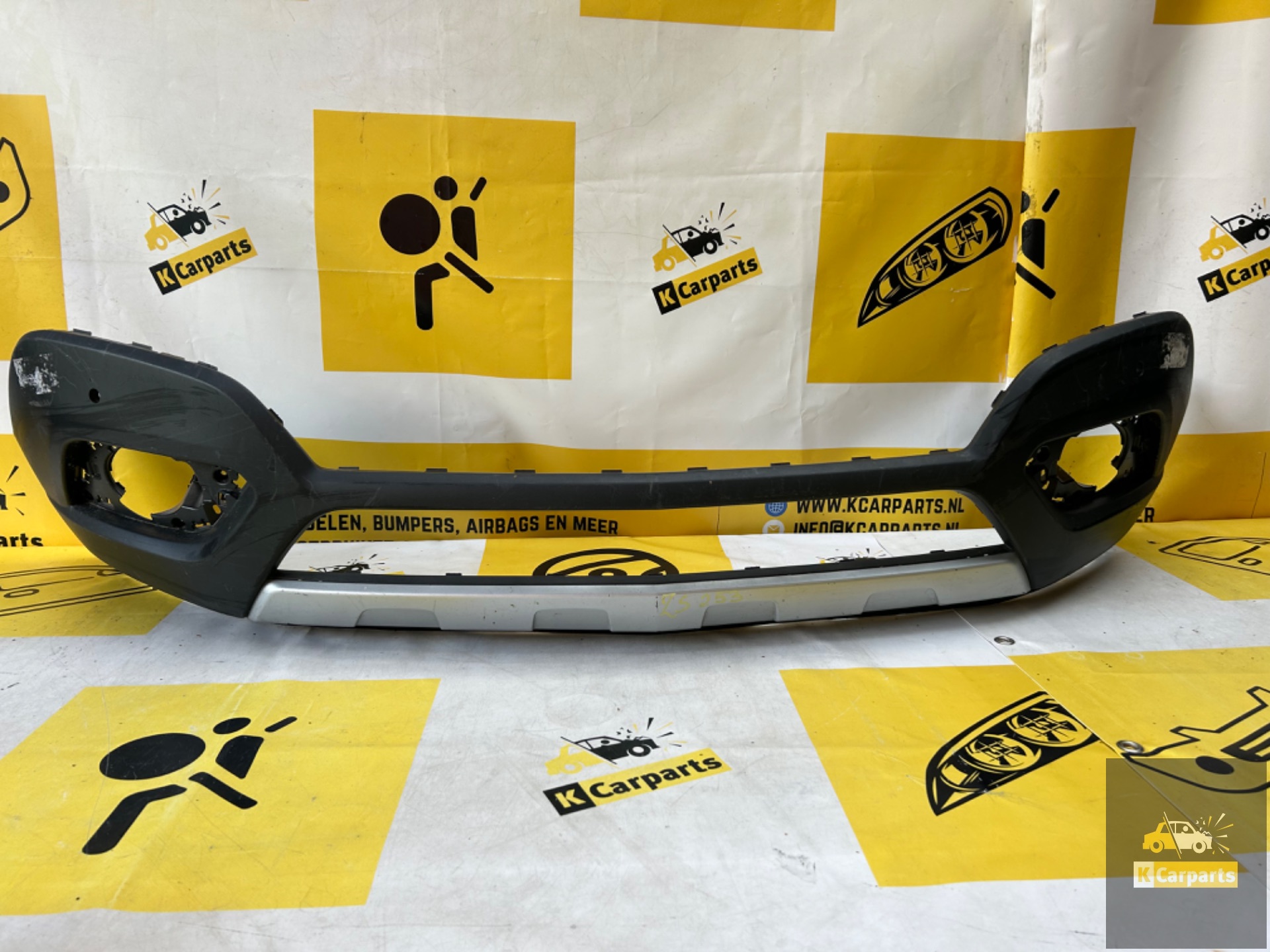 Opel mokka Voorbumper onder Grill 95299465