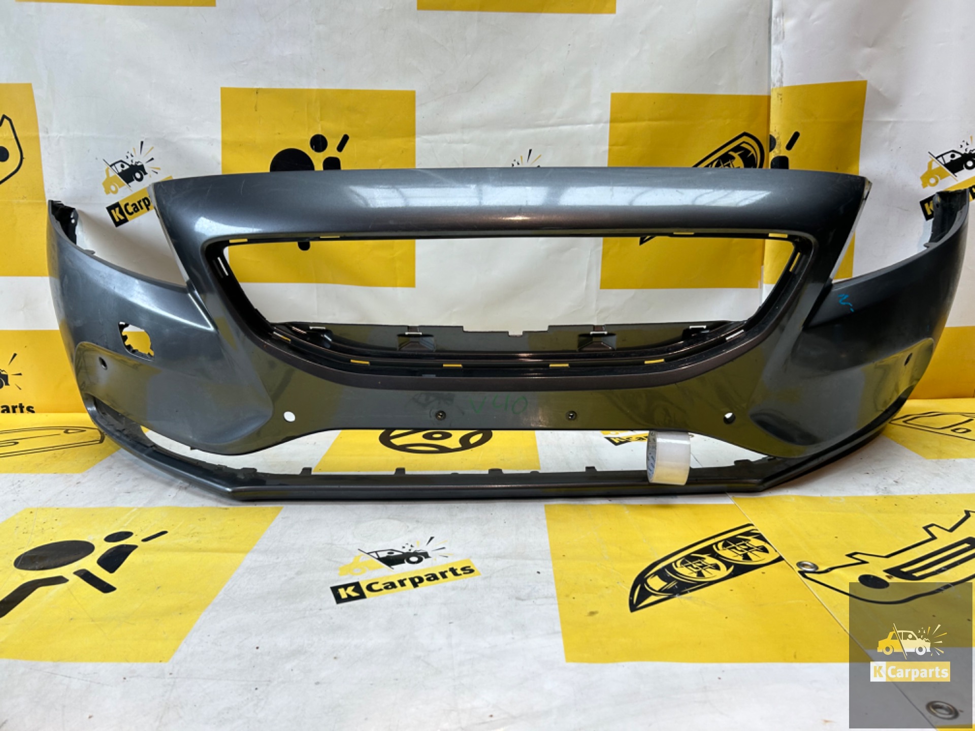 Volvo v40 Front bumper PDC original bumper 13-21