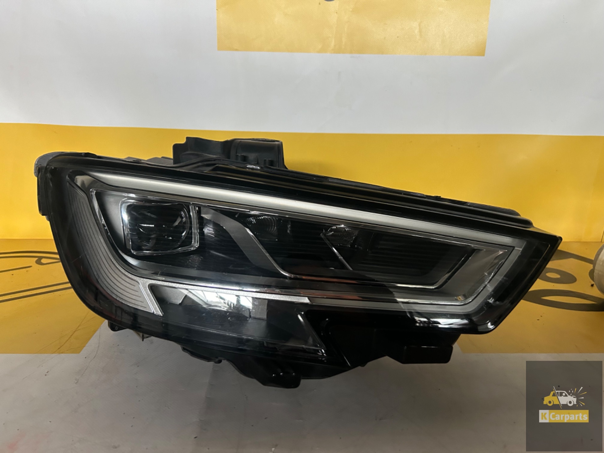 Audi A3 8V facelift full LED headlight right 8V0941034C complete