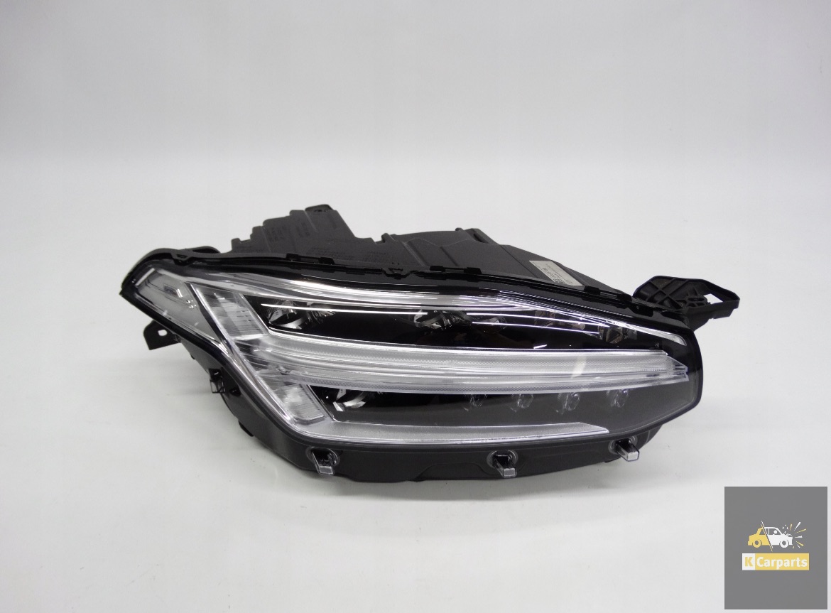 Volvo XC90 II Facelift Headlight Right MID Full LED 31655708