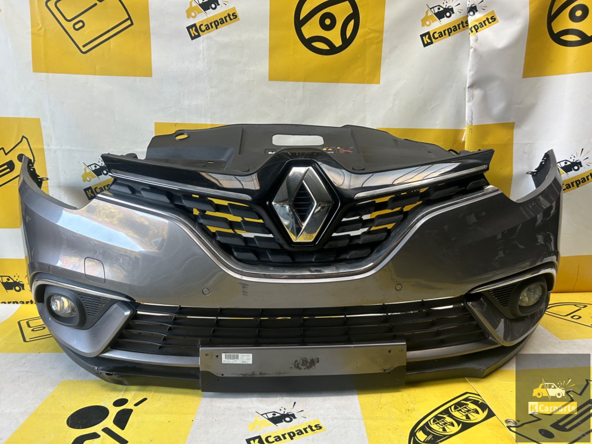 Voorbumper Renault Grand SCÉNIC 6xPDC 620224328R bumper