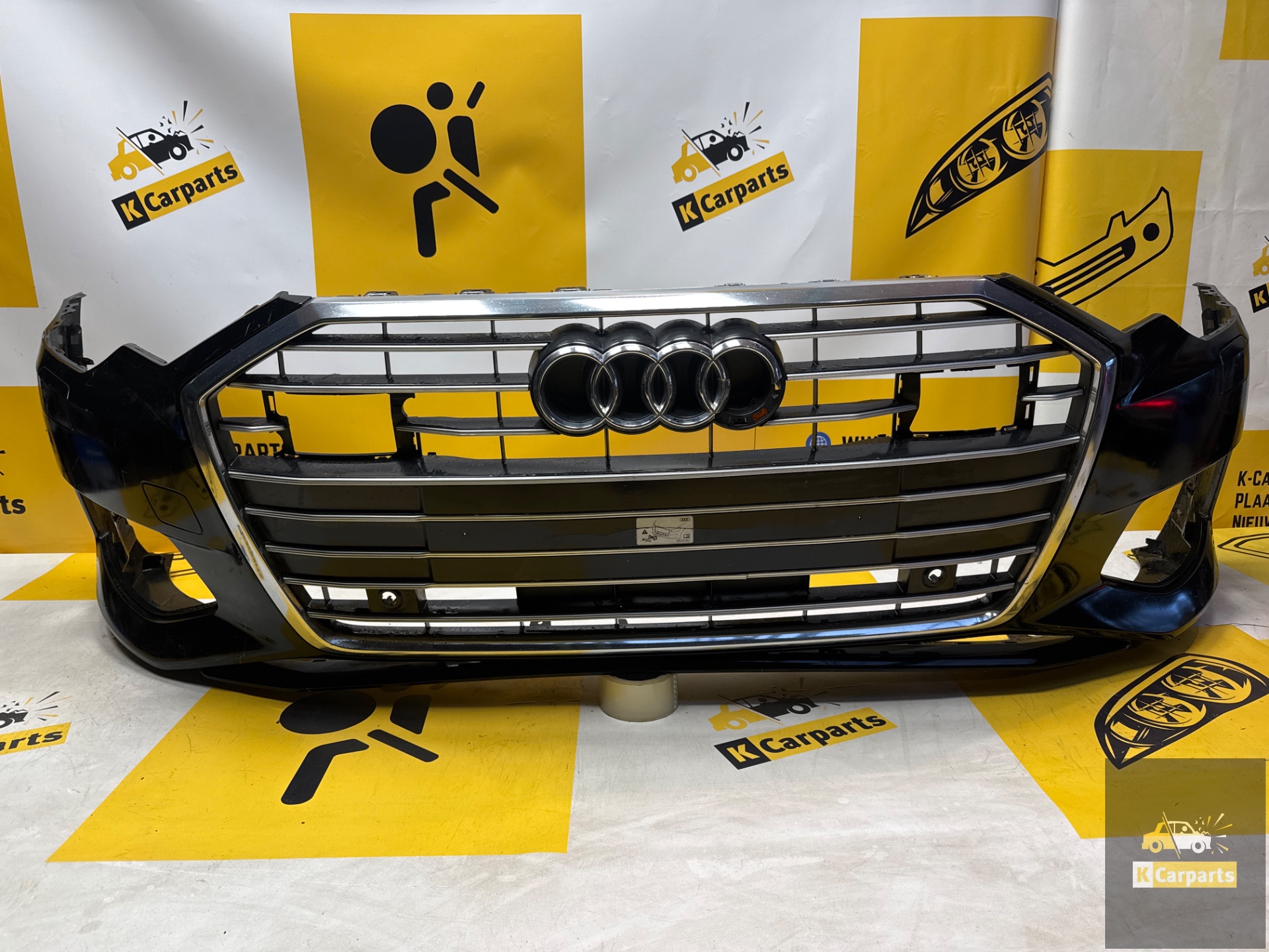 Audi A6 C8 Voorbumper KLS PDC 4K0807437 2019-2023