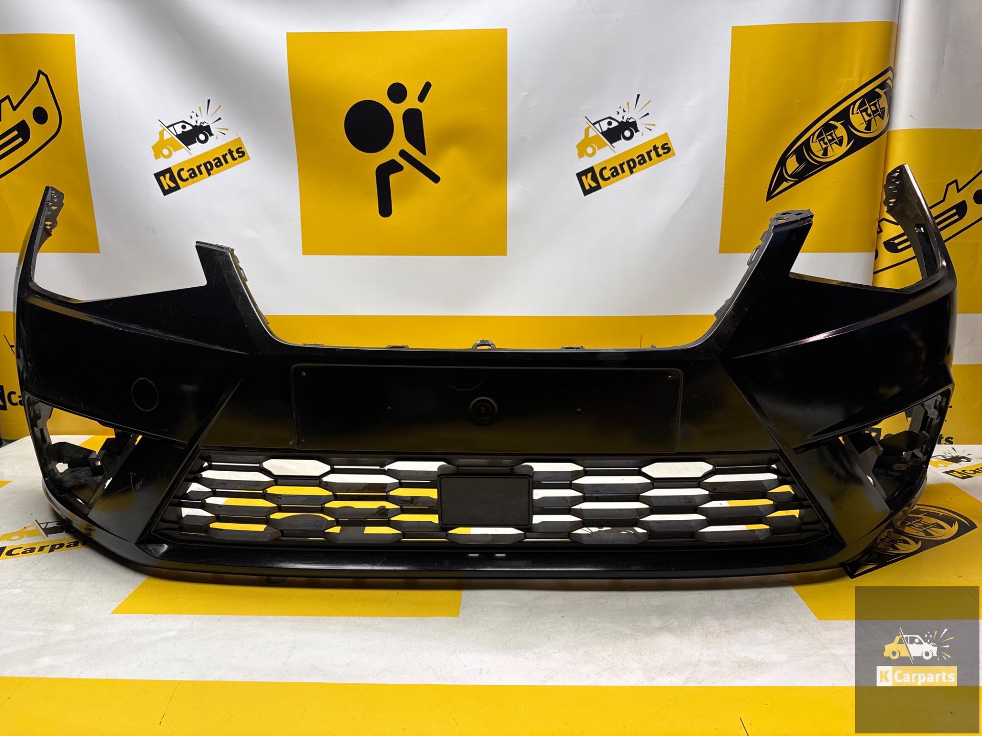 Voorbumper seat ibiza 5 V 6F PDC Origineel bumper 6F0807221D