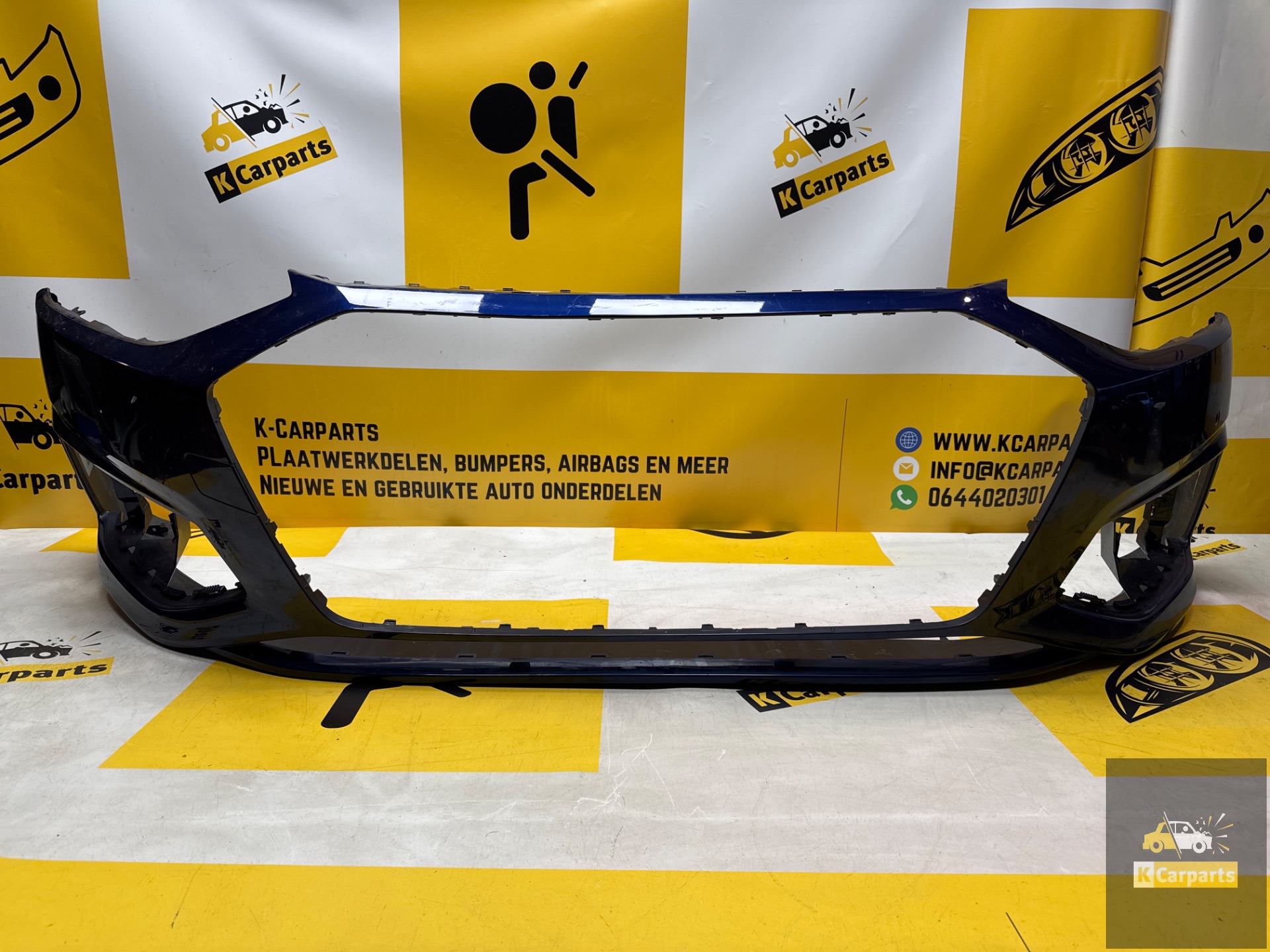 Voorbumper Audi A4 B9 2019-2023 bumper 8w0807241E