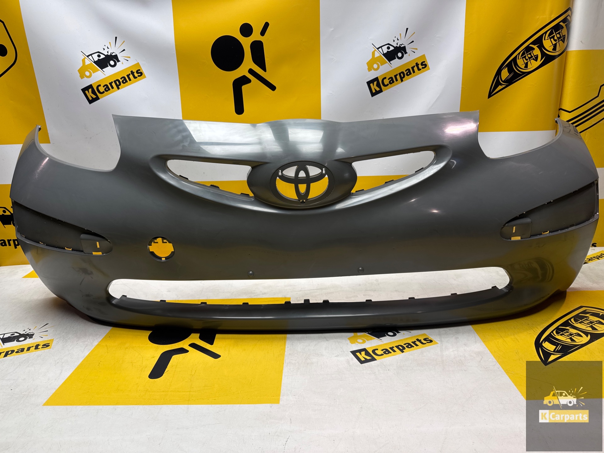 TOYOTA AYGO 2005-2011 Voorbumper Origineel Nieuw 52119-0H080