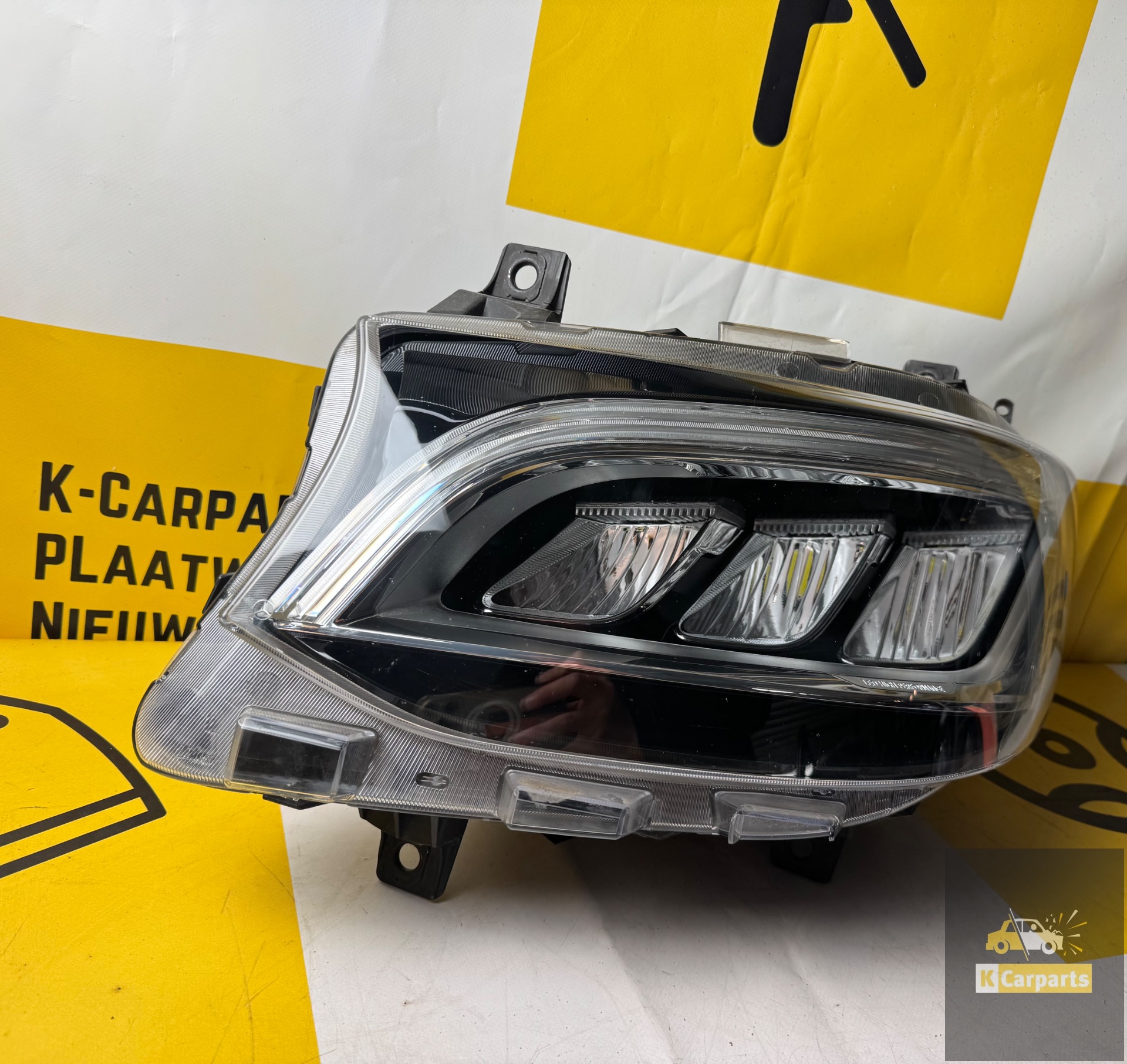 MERCEDES-BENZ SPRINTER W910 PERFORMANCE KOPLAMP LINKS A9109068100