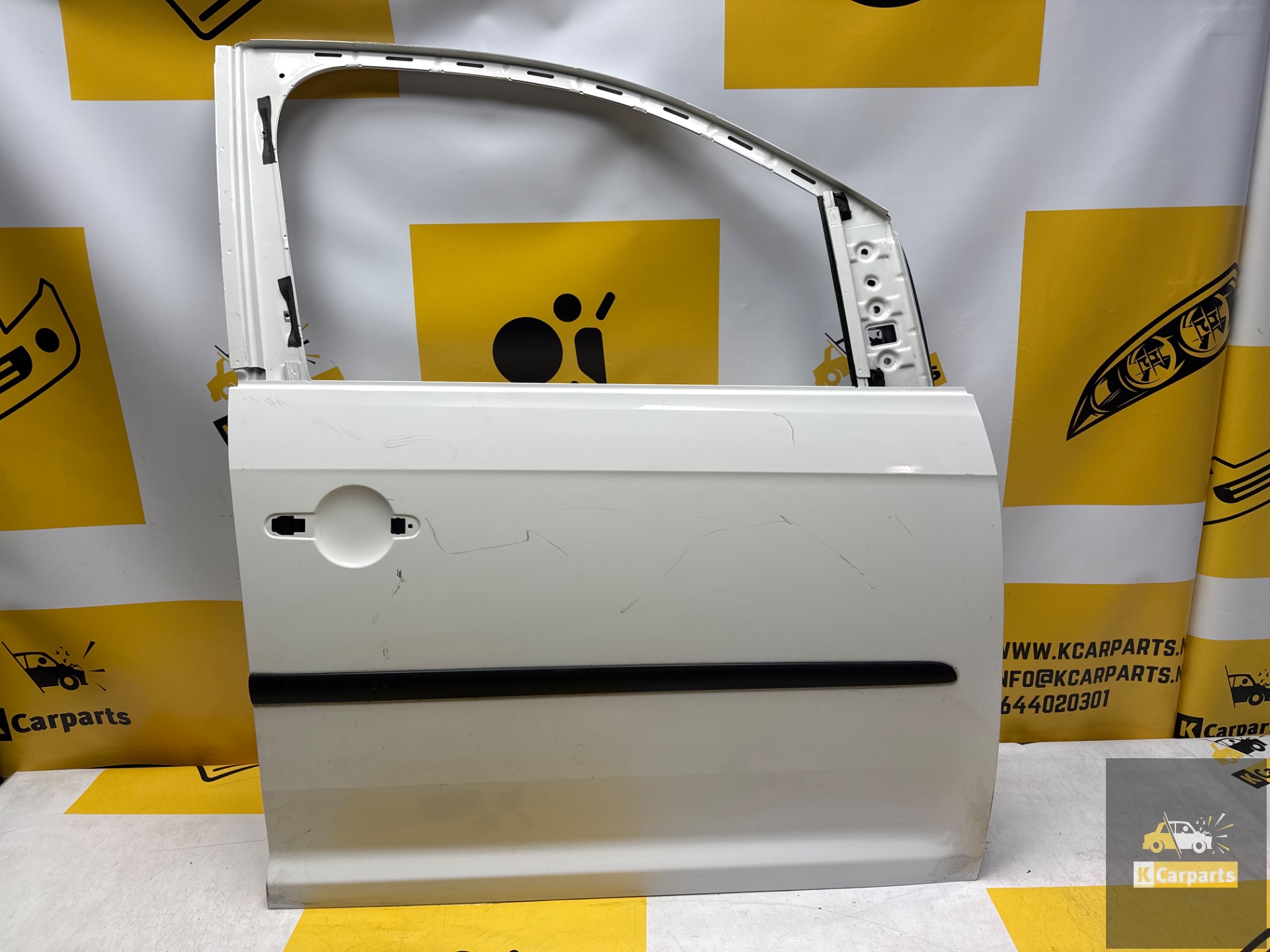 Porte avant droite Volkswagen Caddy 2K5831312