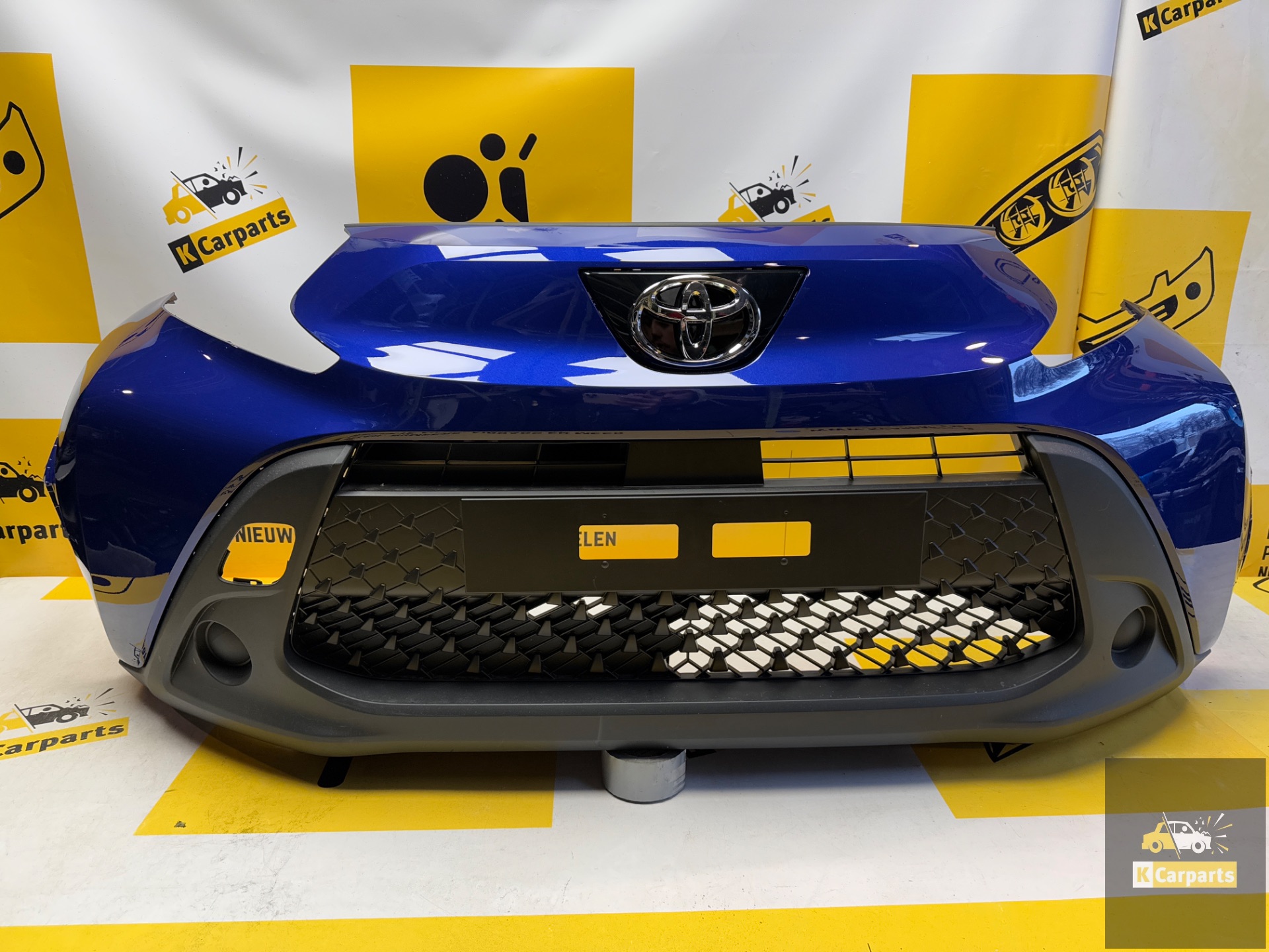 Toyota Aygo X Front bumper original Completely New!!