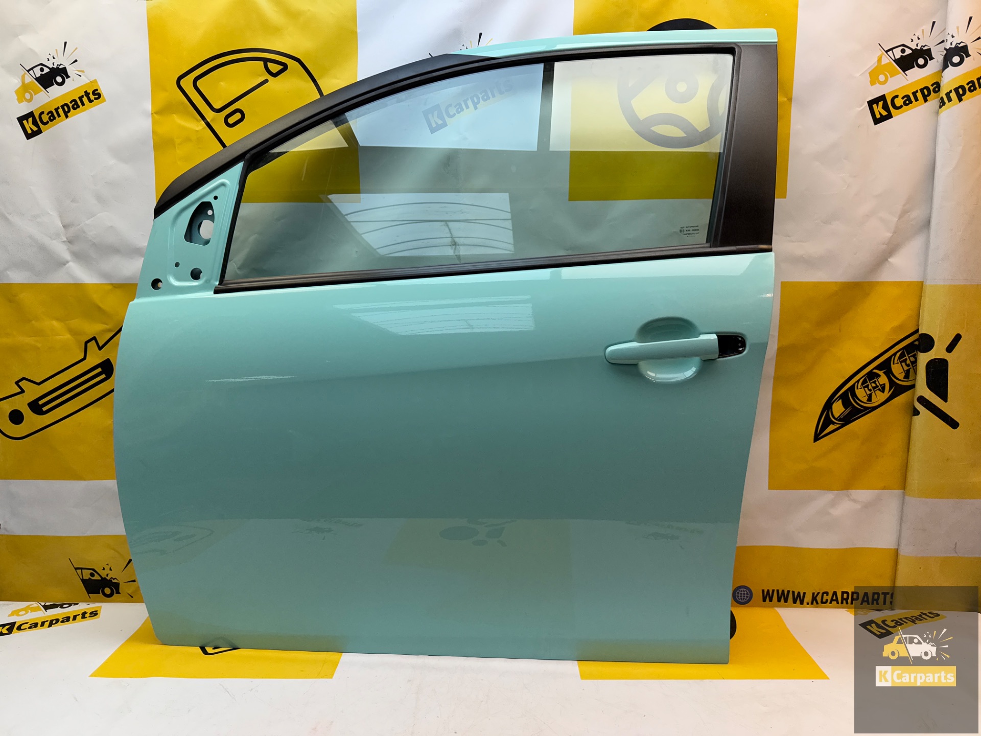 Links voor deur Peugeot 108 Citroën C1 AYGO portier KTB 1E7