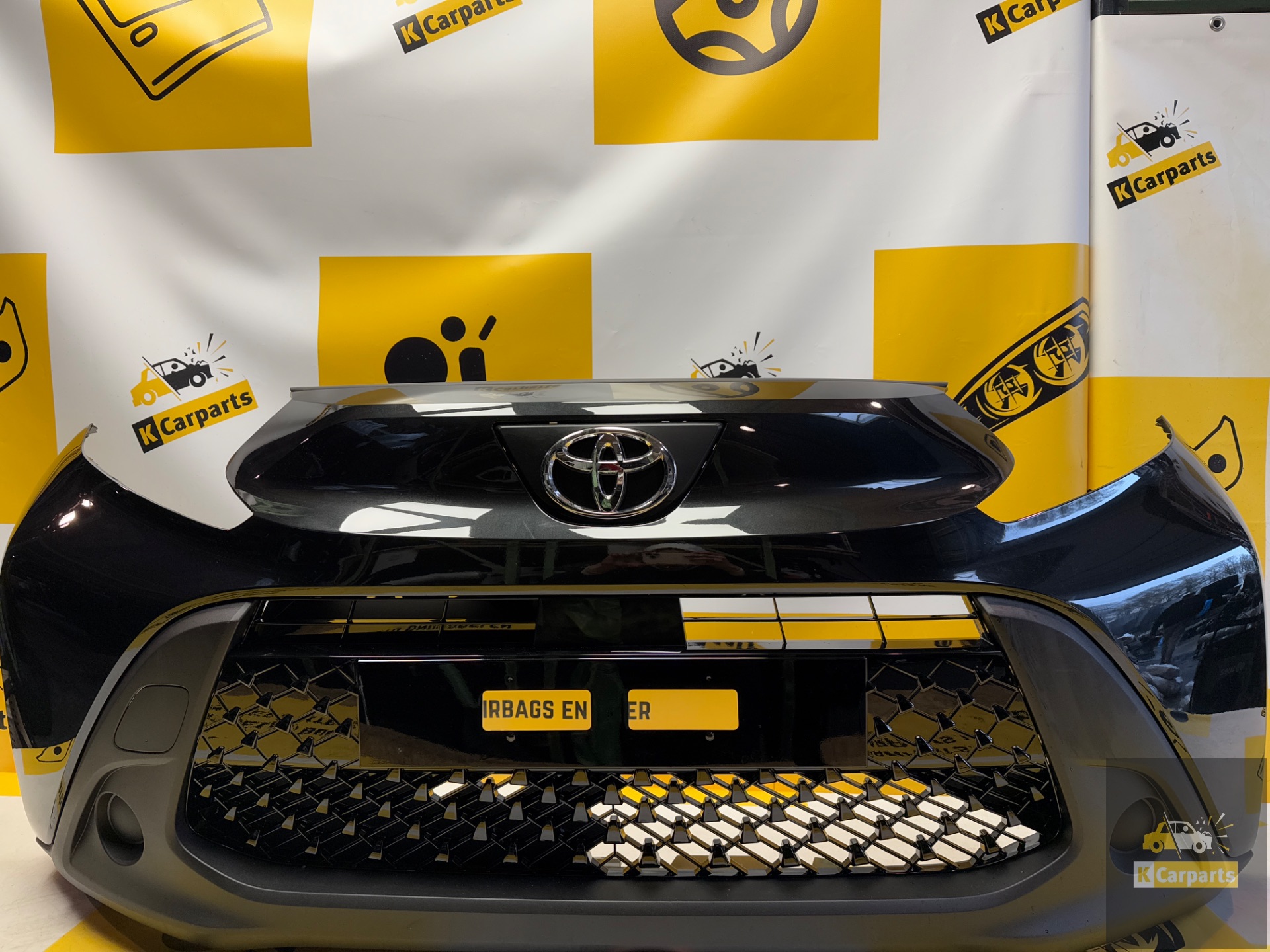 Toyota Aygo X Front bumper original Completely New!!