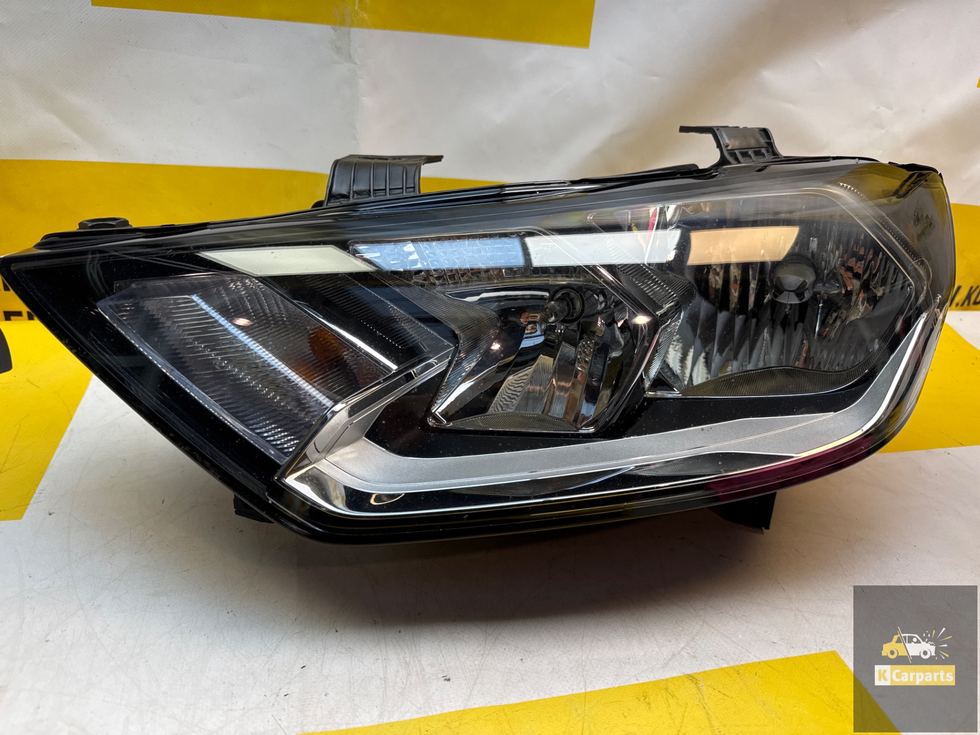AUDI A1 82A H7 HALOGEEN KOPLAMP LINKS 82A941003 ORIGINEEL