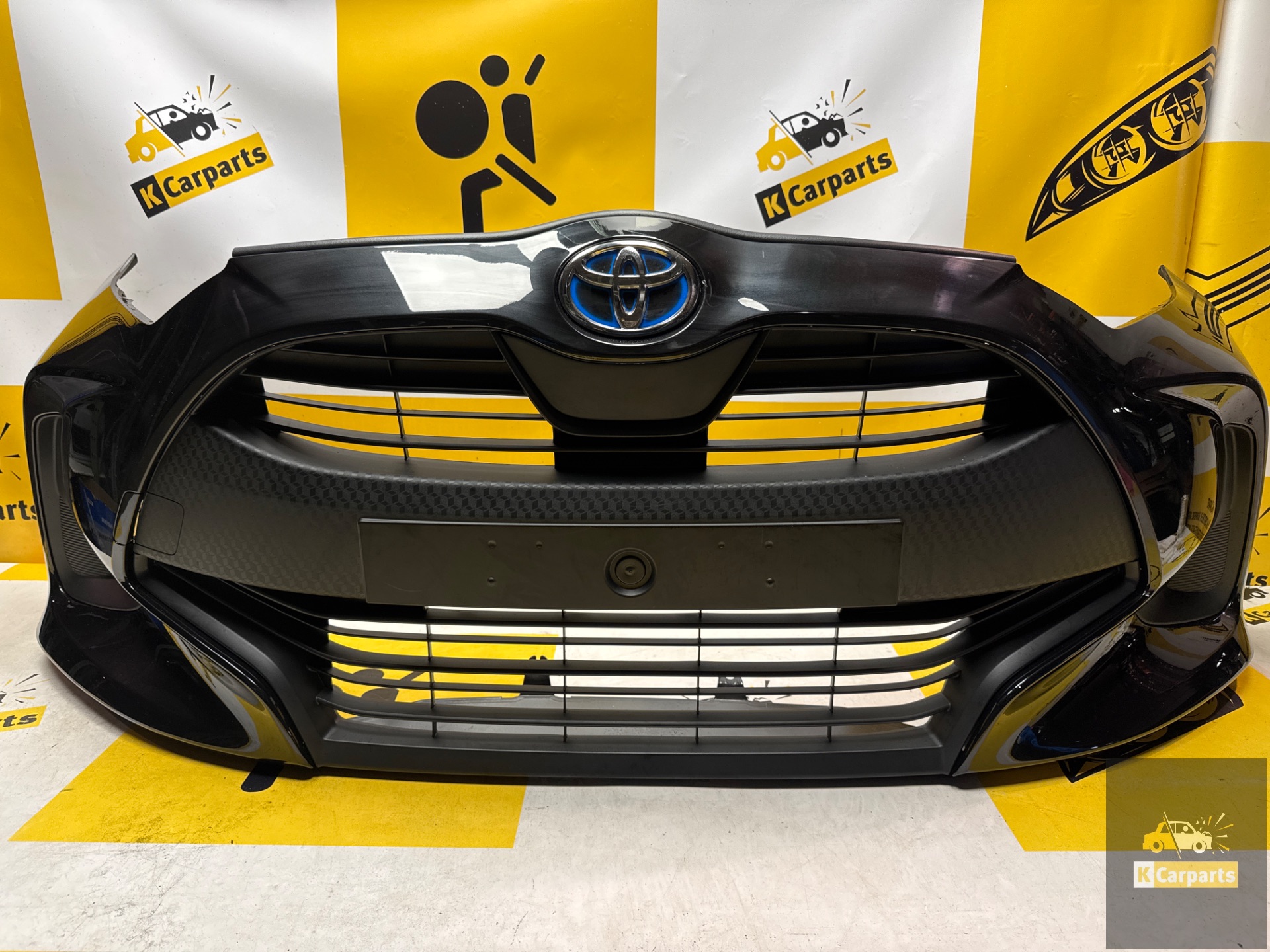 Pare-chocs Toyota Yaris Pare-chocs avant 52119-K0050 complètement neuf !