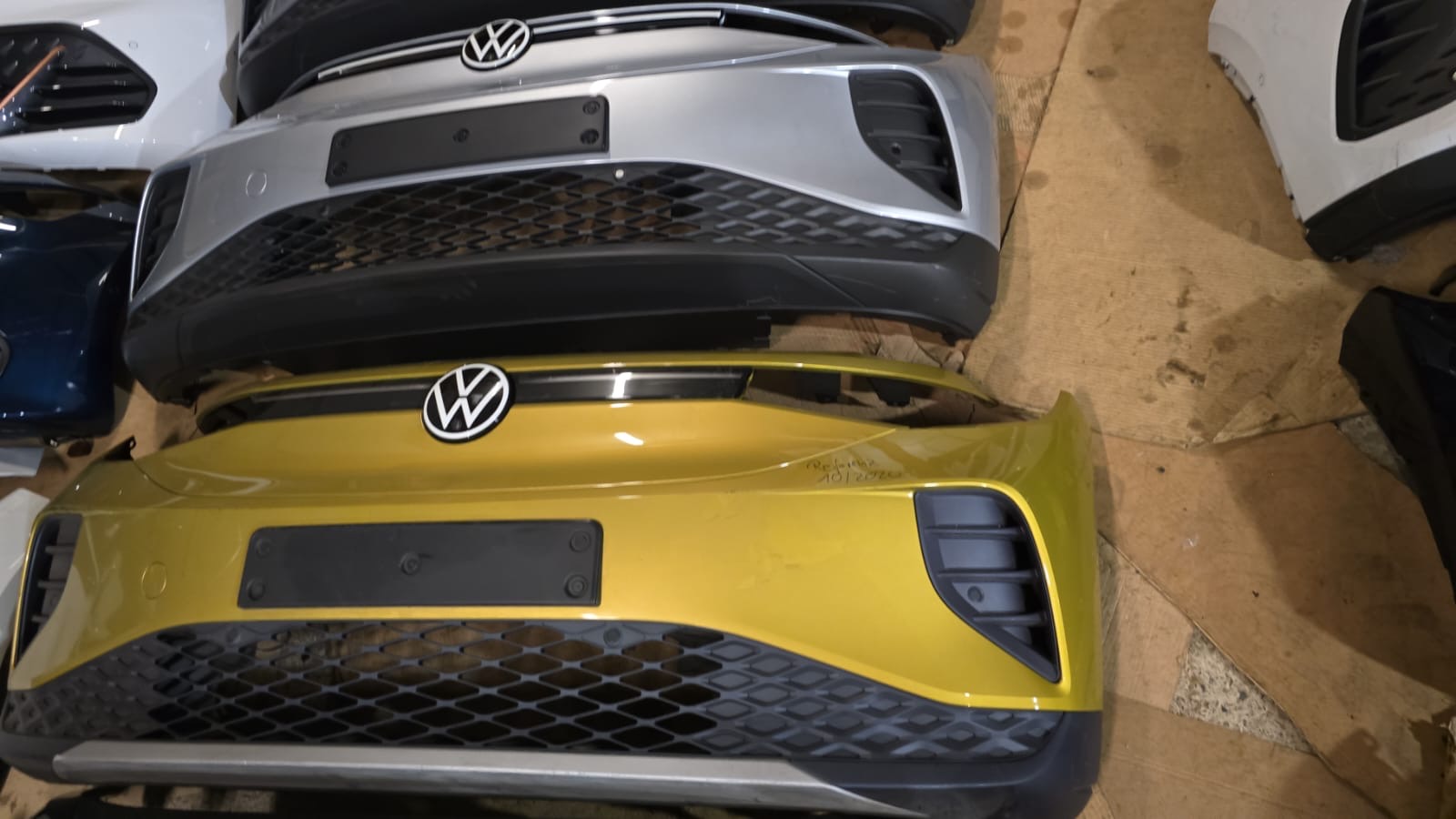 Pare-chocs avant Volkswagen ID4 Facelift 11A807221 d'origine