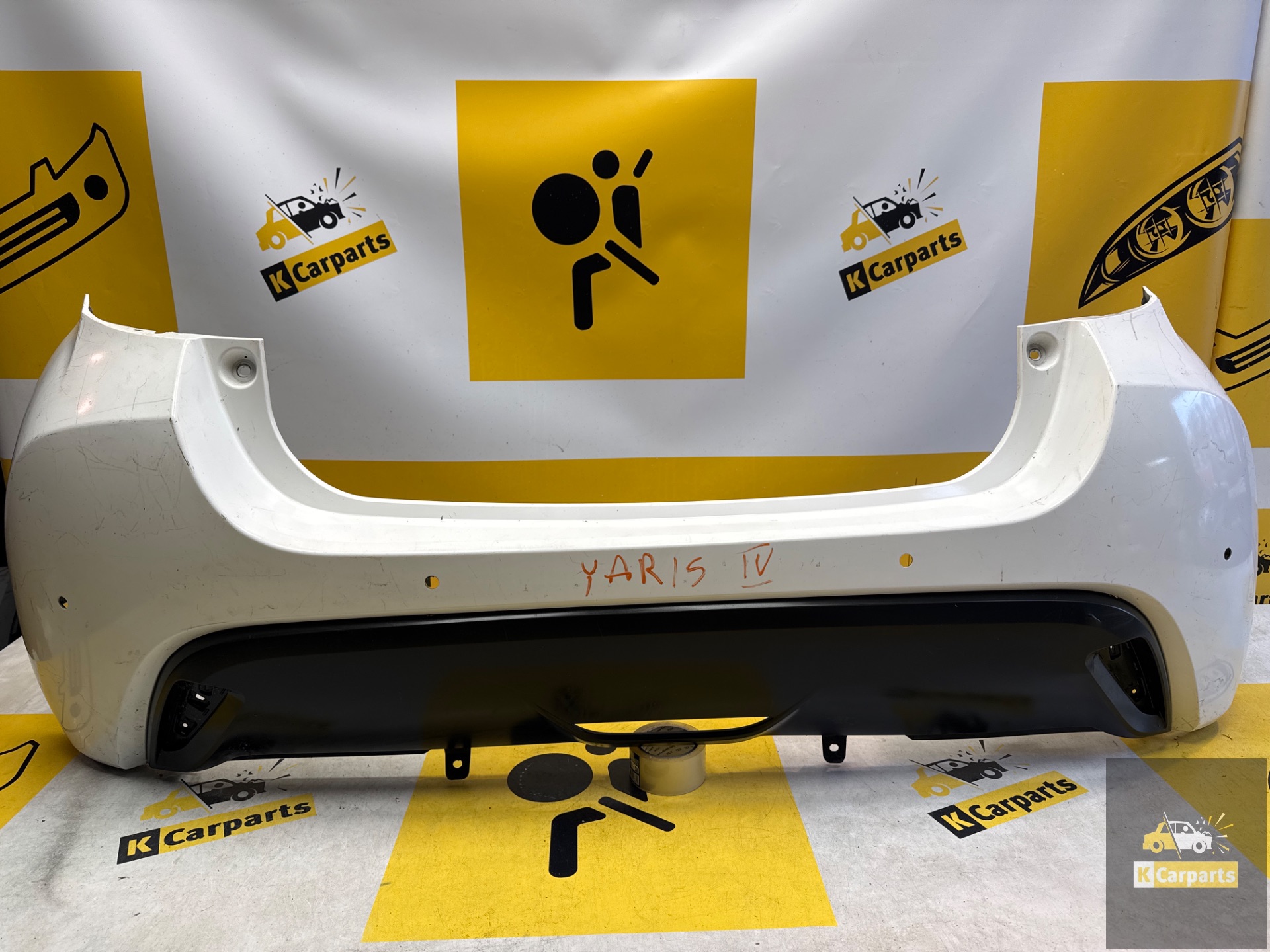 Toyota Yaris Rear Bumper(XP130/XP150) 52453k0060 bumper