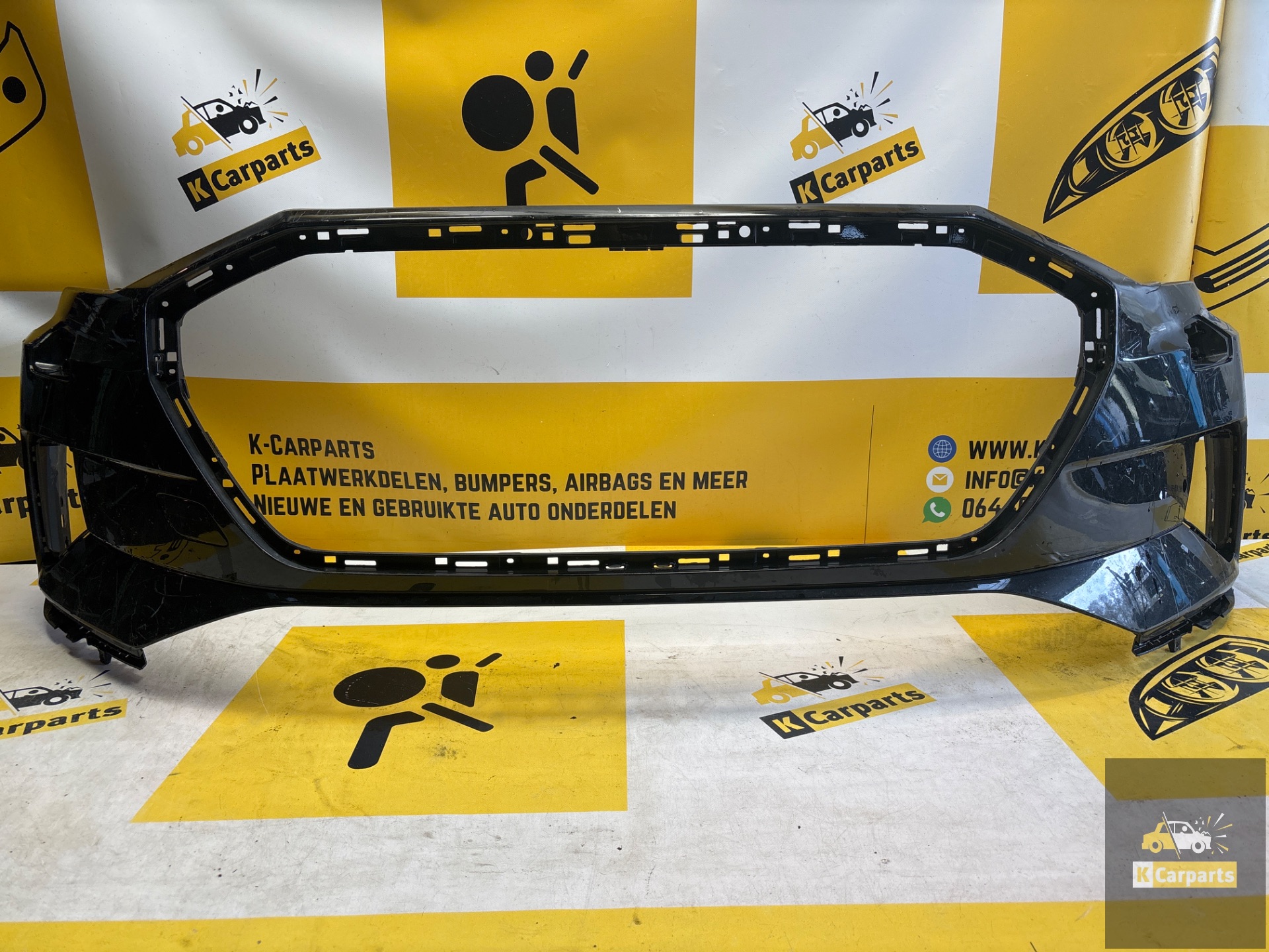 Voorbumper Audi E-TronQ8 4K KLS ORIGINEEL bumper 4KE807437