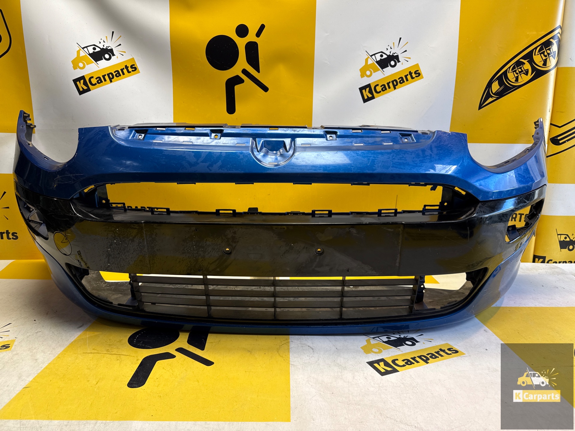 Voorbumper Fiat punto 2010-2016 735536139 bumper 