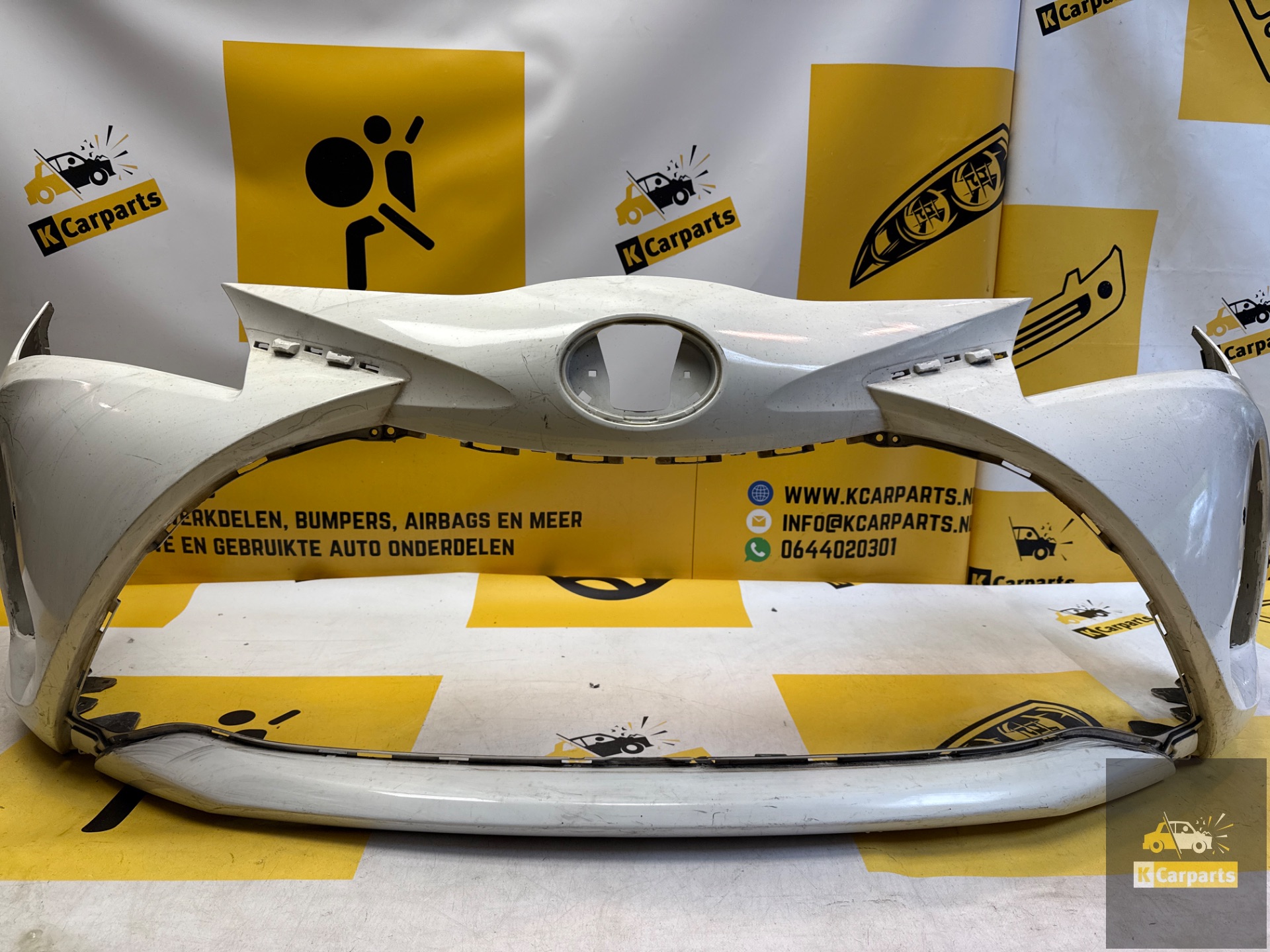Bumper TOYOTA Yaris voorbumper 52119-0D660
