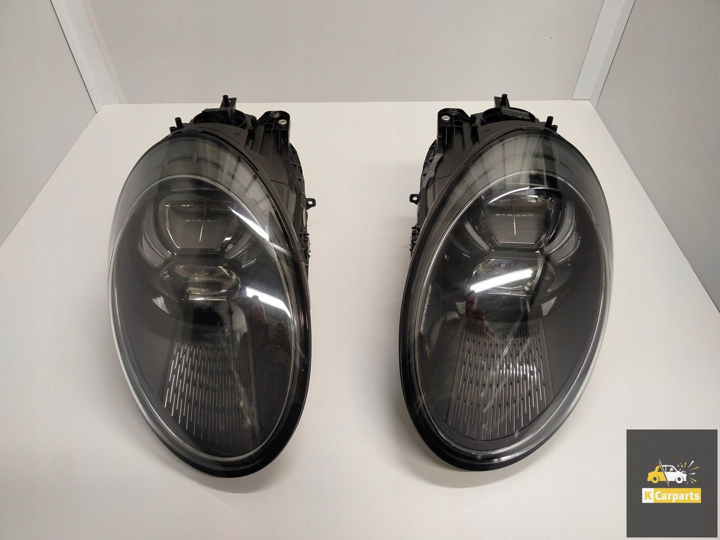 Alleen linker koplamp