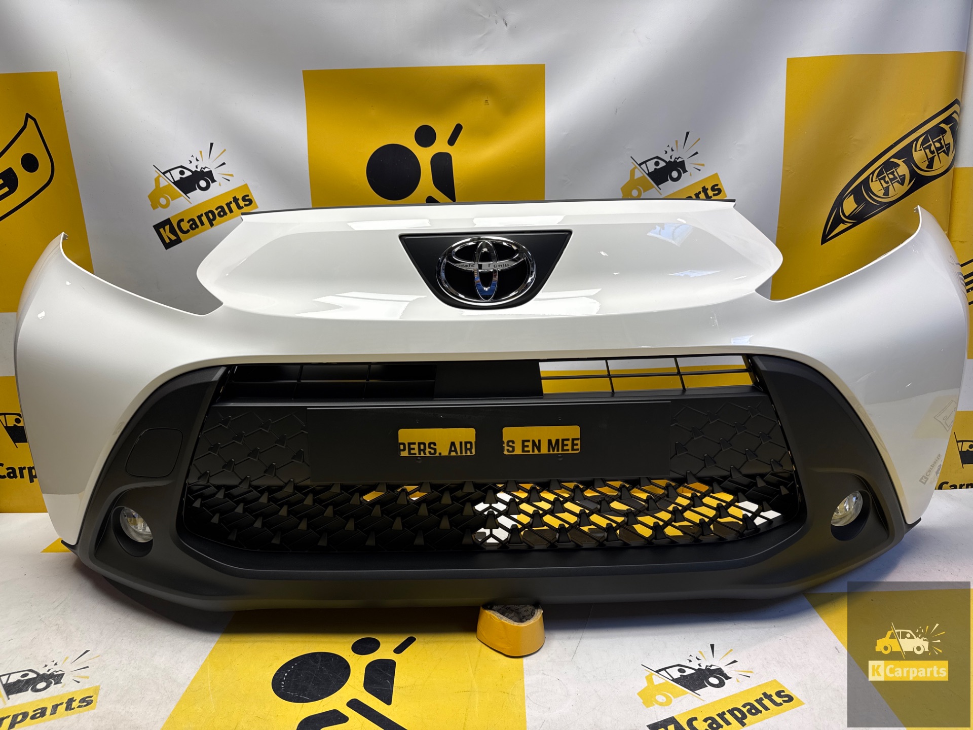 Toyota Aygo X Voorbumper origineel Compleet 52119-OH190