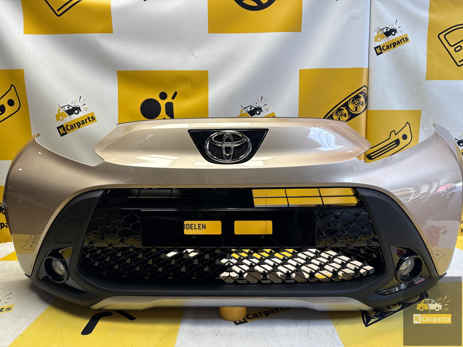 Toyota Aygo X Front bumper originalComplete52119-OH19newpdc