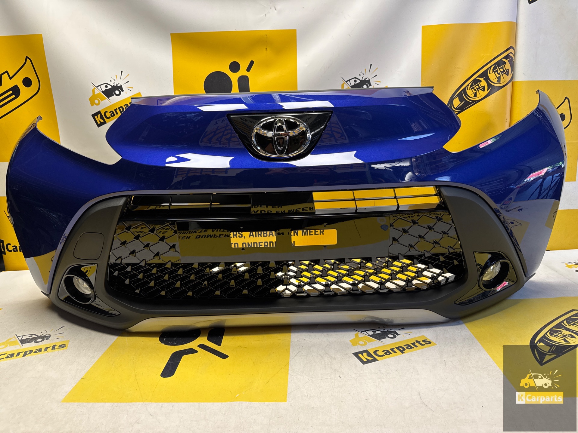 Toyota Aygo X Front bumper originalComplete52119-OH19new