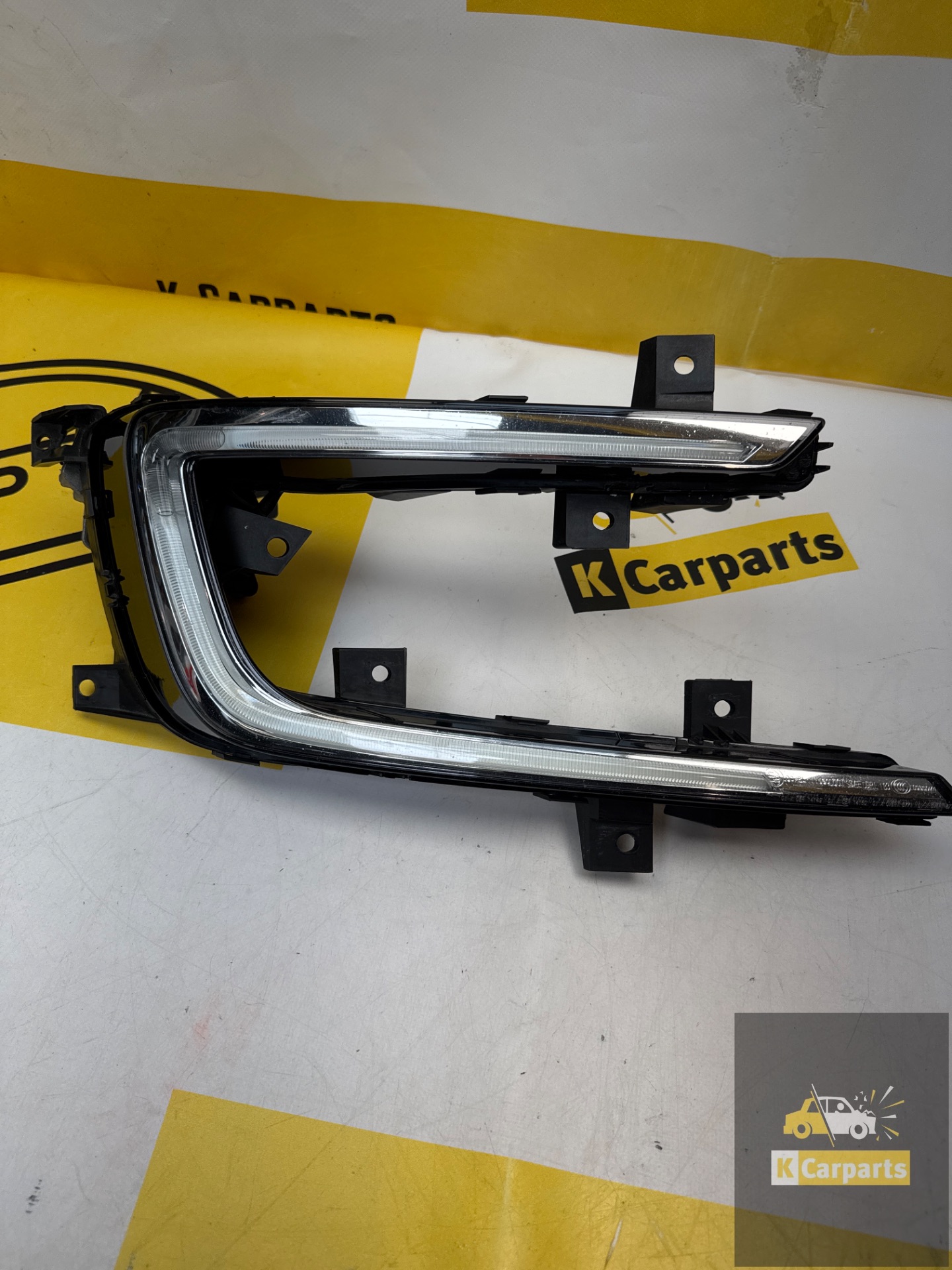 TAGFAHRLICHT RECHTS VOLKSWAGEN GOLF GTE 5Ge941056B