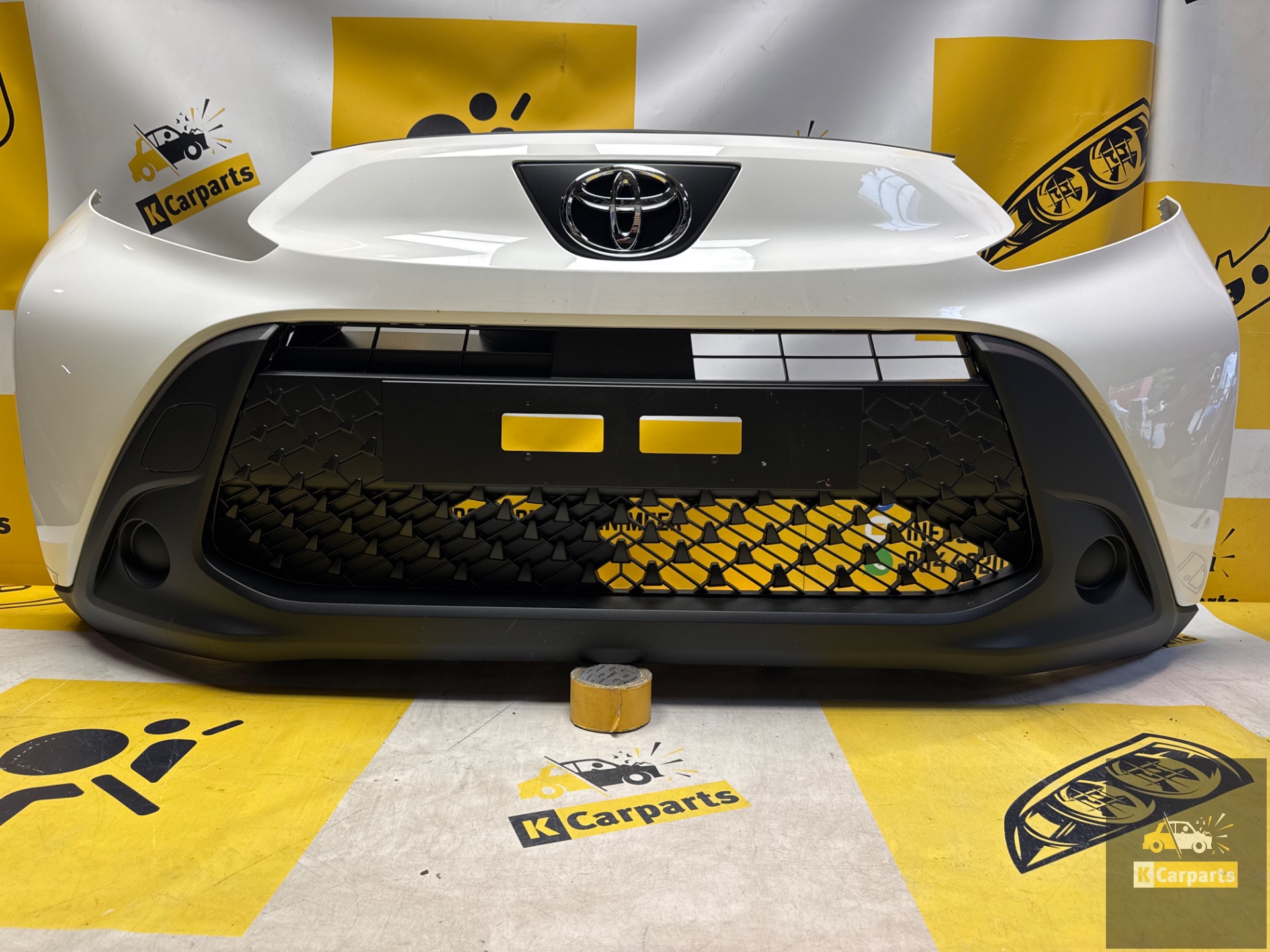 Toyota Aygo X Voorbumper origineelCompleet52119-OH19nieuw