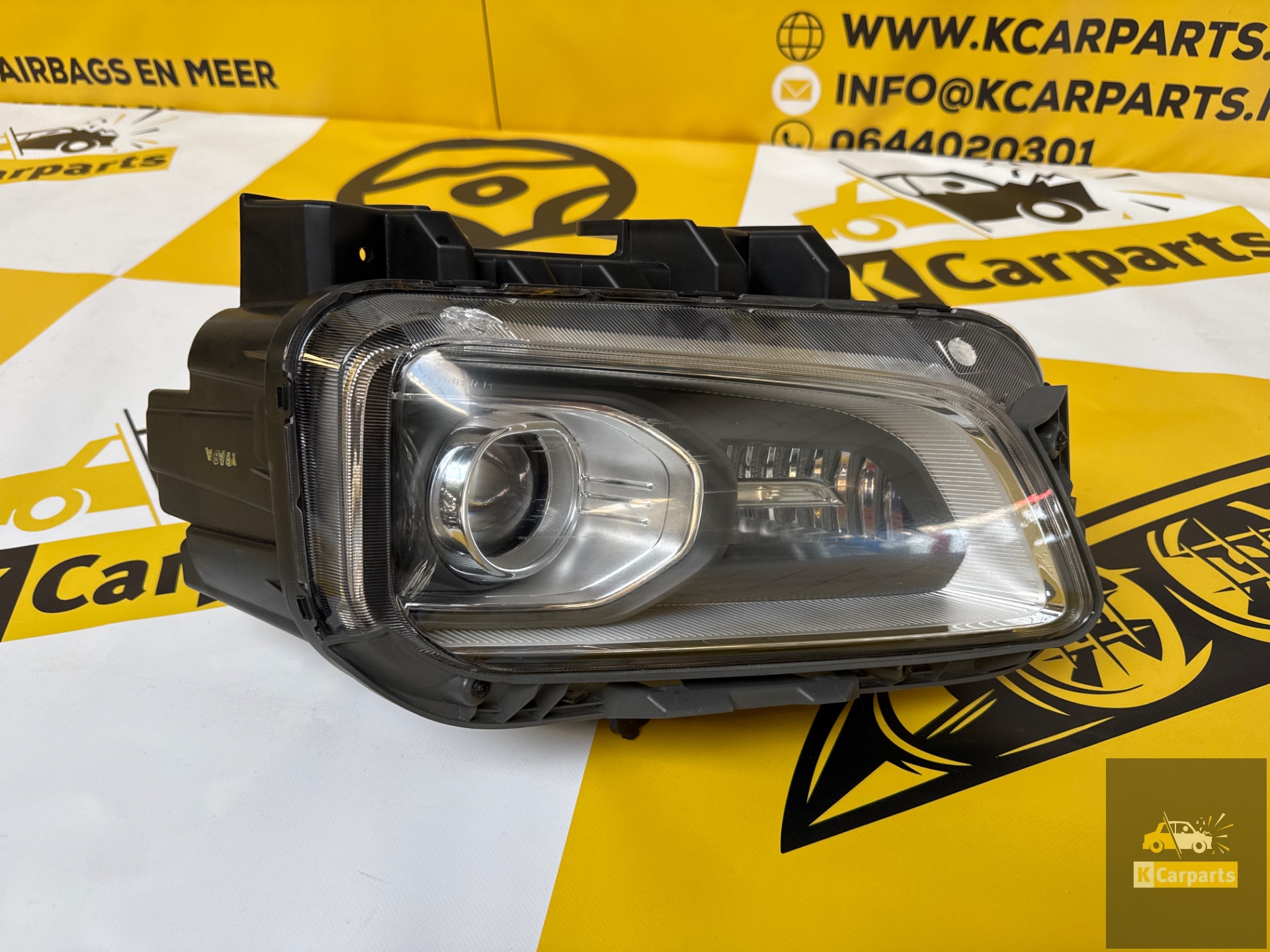Hyundai Kona Rechts Koplamp origineel J9921-21120