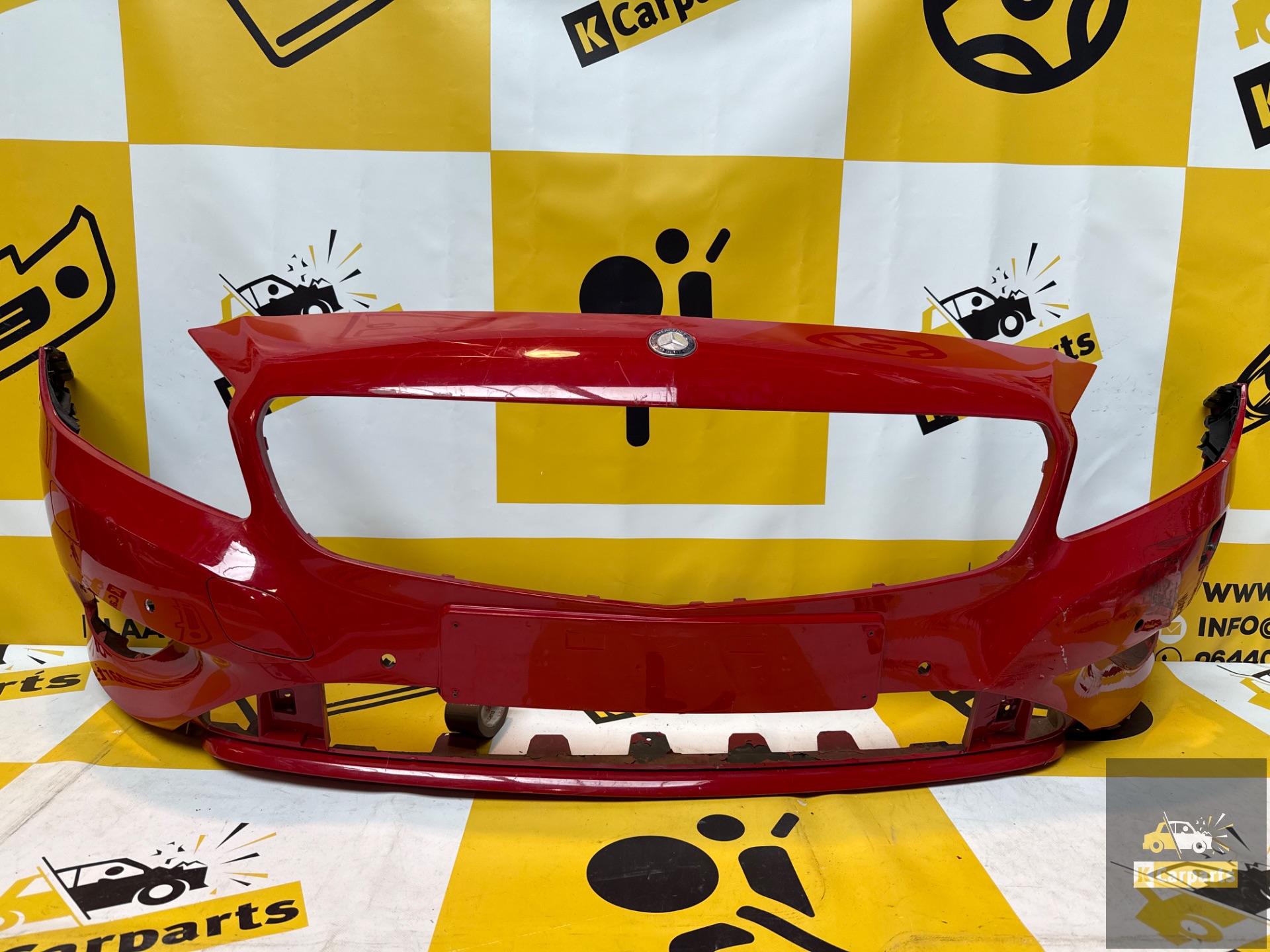 Voorbumper W176 Mercedes A klasse 2012-2016 origineel bumper 6xPDC  A1768850025 