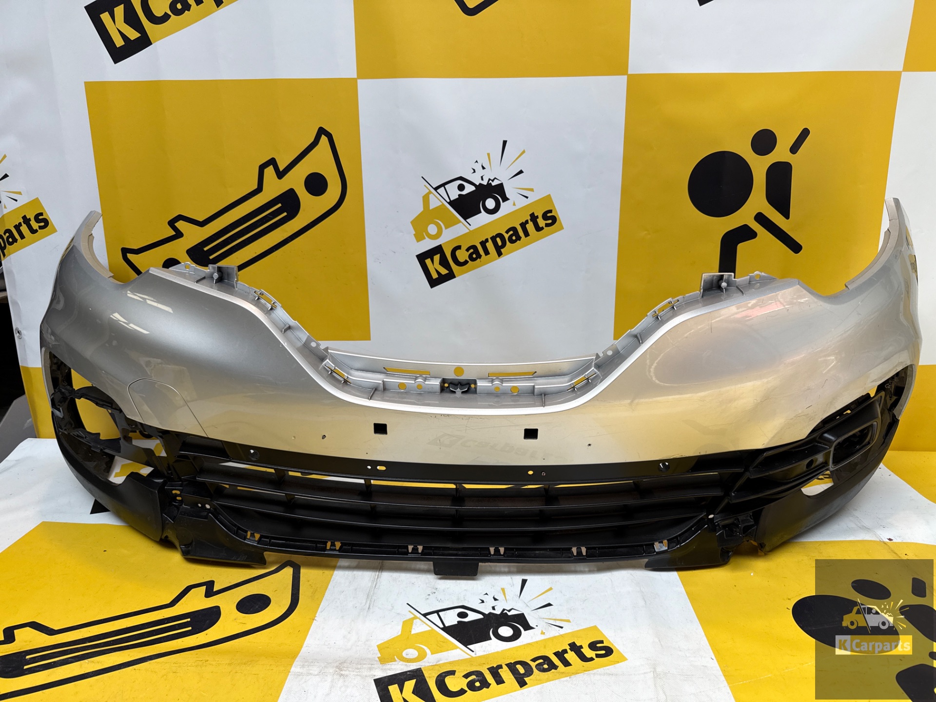 Voorbumper Renault Captur Facelift 2016-2019 620222192R