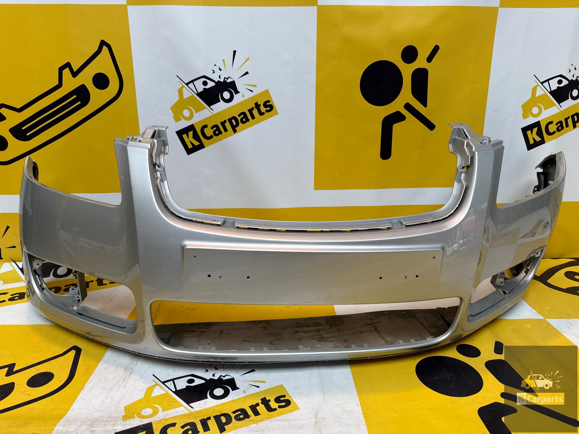 Skoda Fabia Front bumper 5J0807221 original bumper