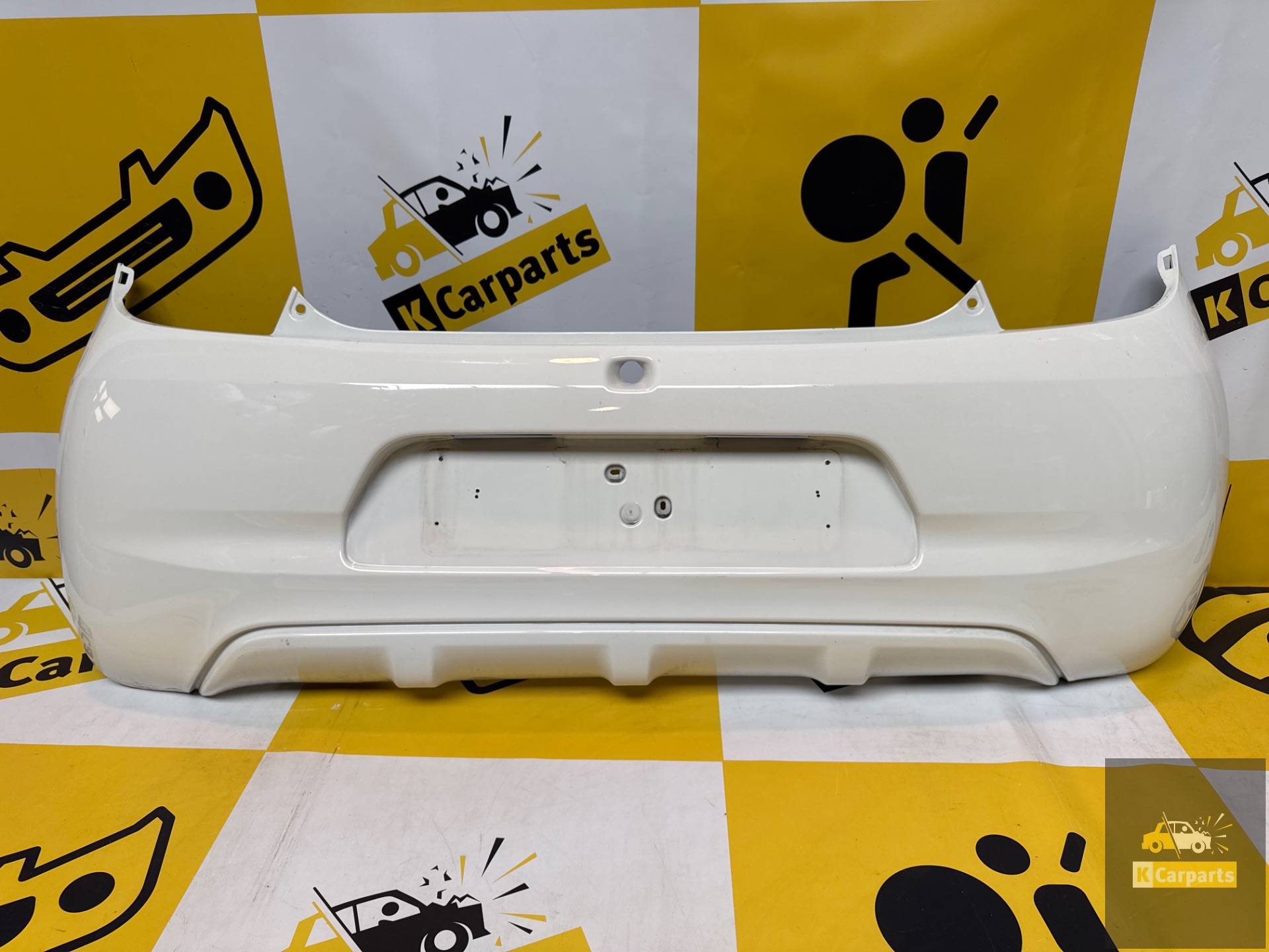 Achterbumper Peugeot 108 2014-2022 bumper 52159OH070 KWD 068