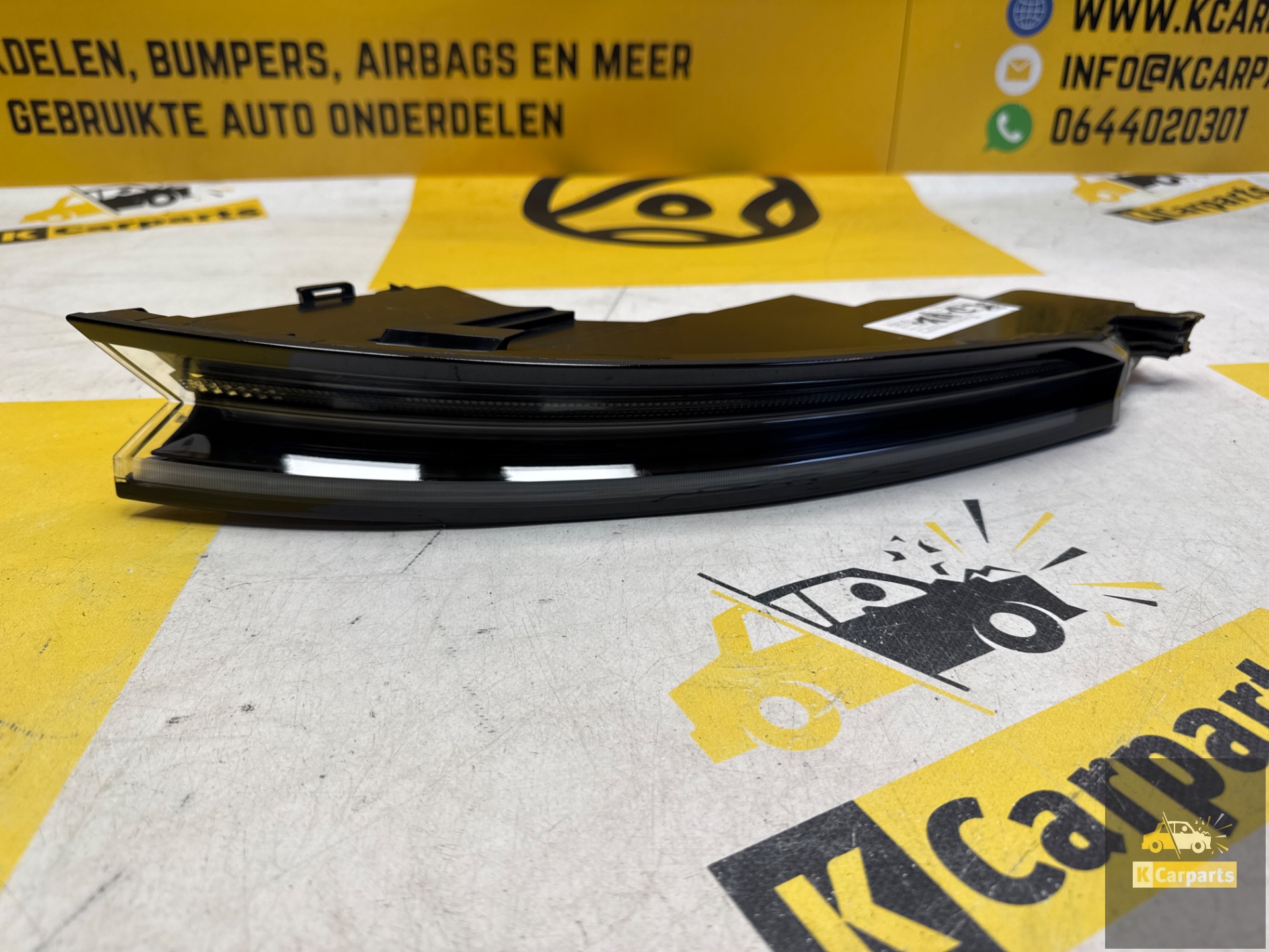 Porsche Taycan 9J1 Achterklep/achterlichten 9JA945082A