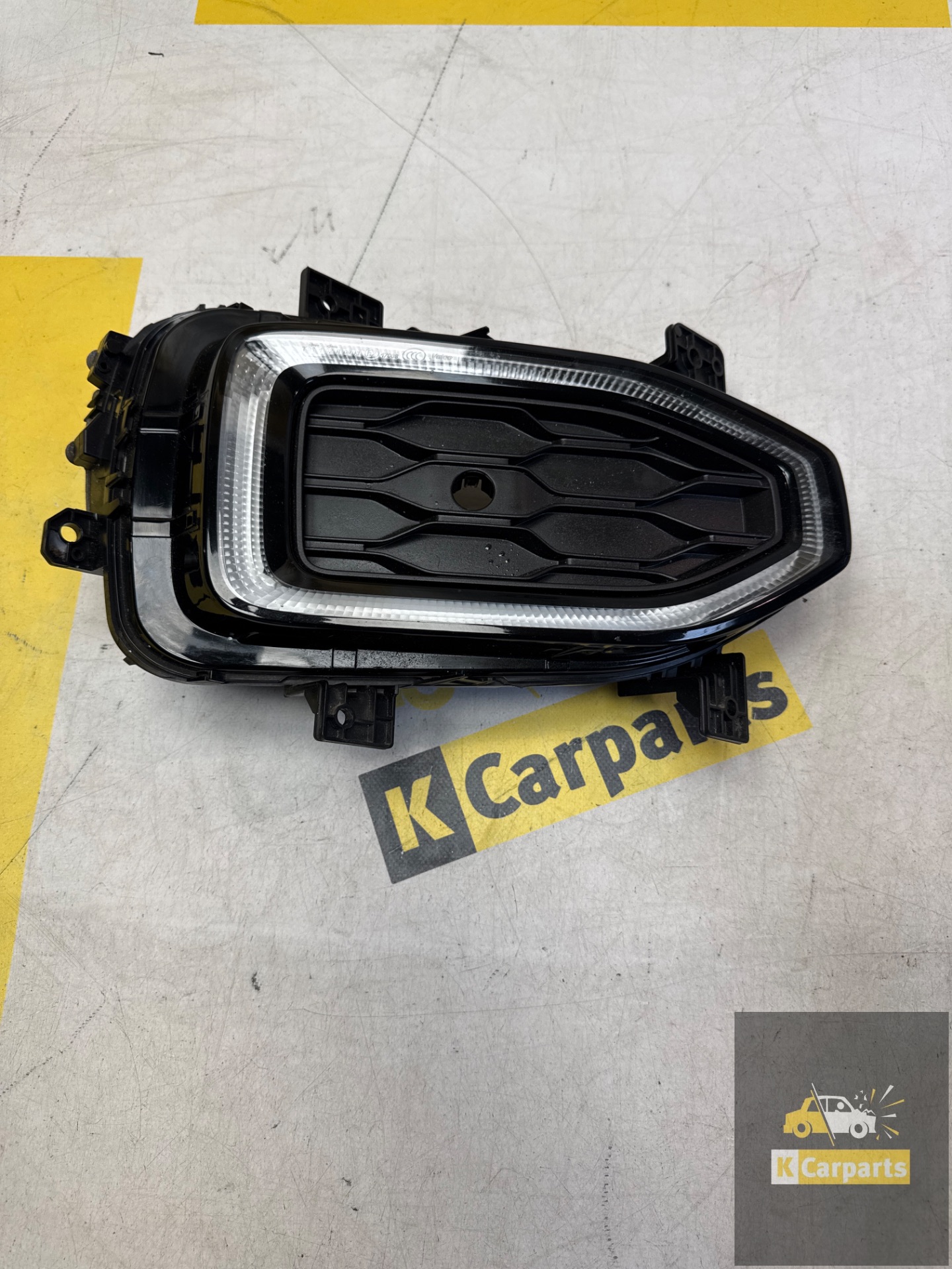 VW T-ROC T ROC MISTLAMP DAGRIJVERLICHTING RECHTS 2GA941056